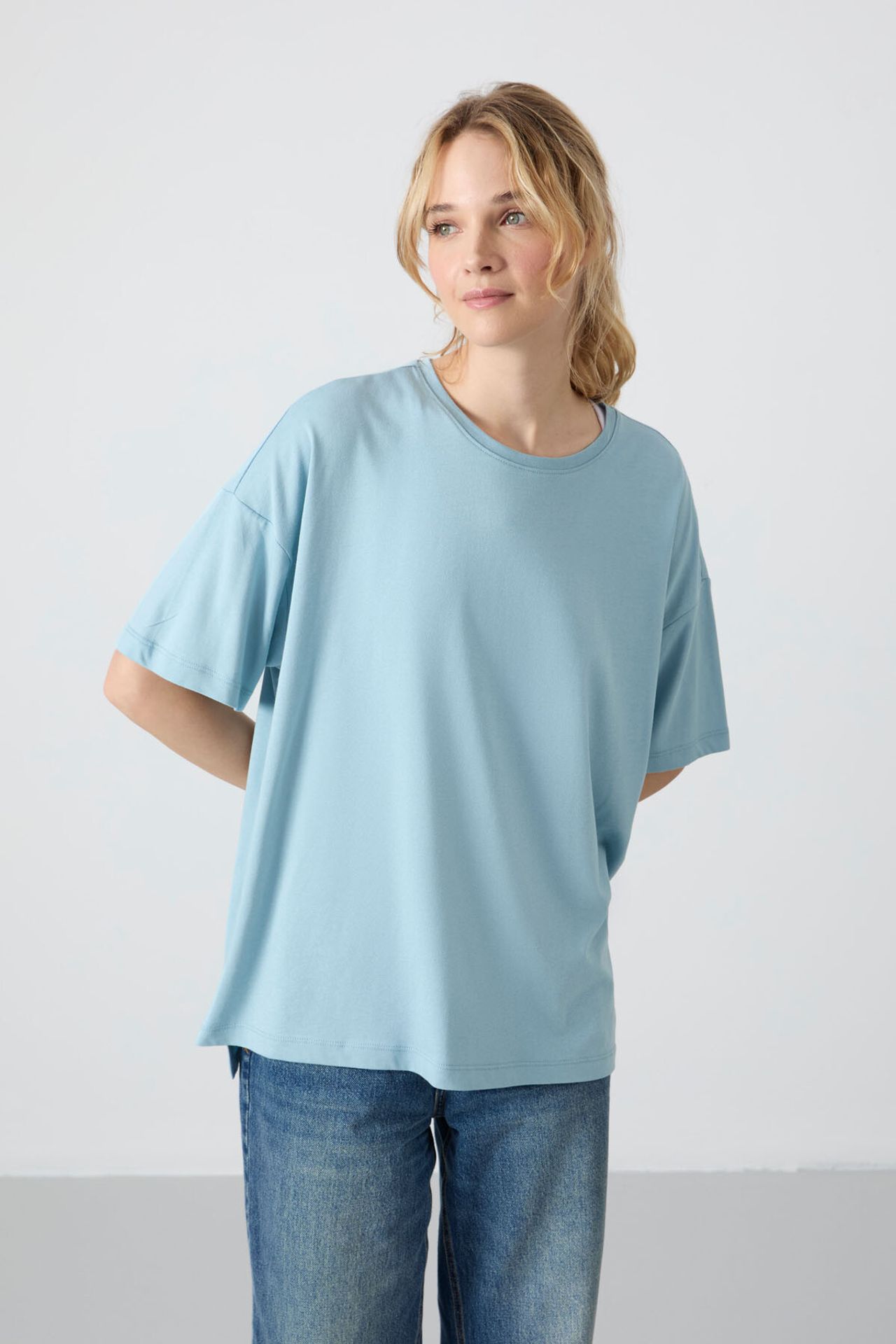 TOMMY Oversized Cotton-Modal Crew Neck T-Shirt 4