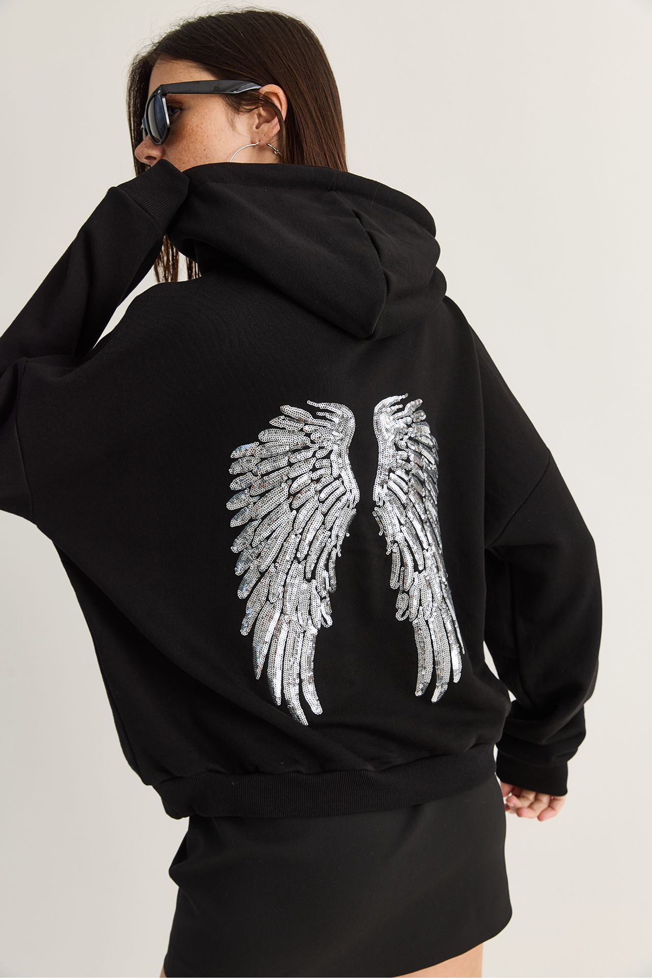 LUCCI Women's Sweatshirt 1