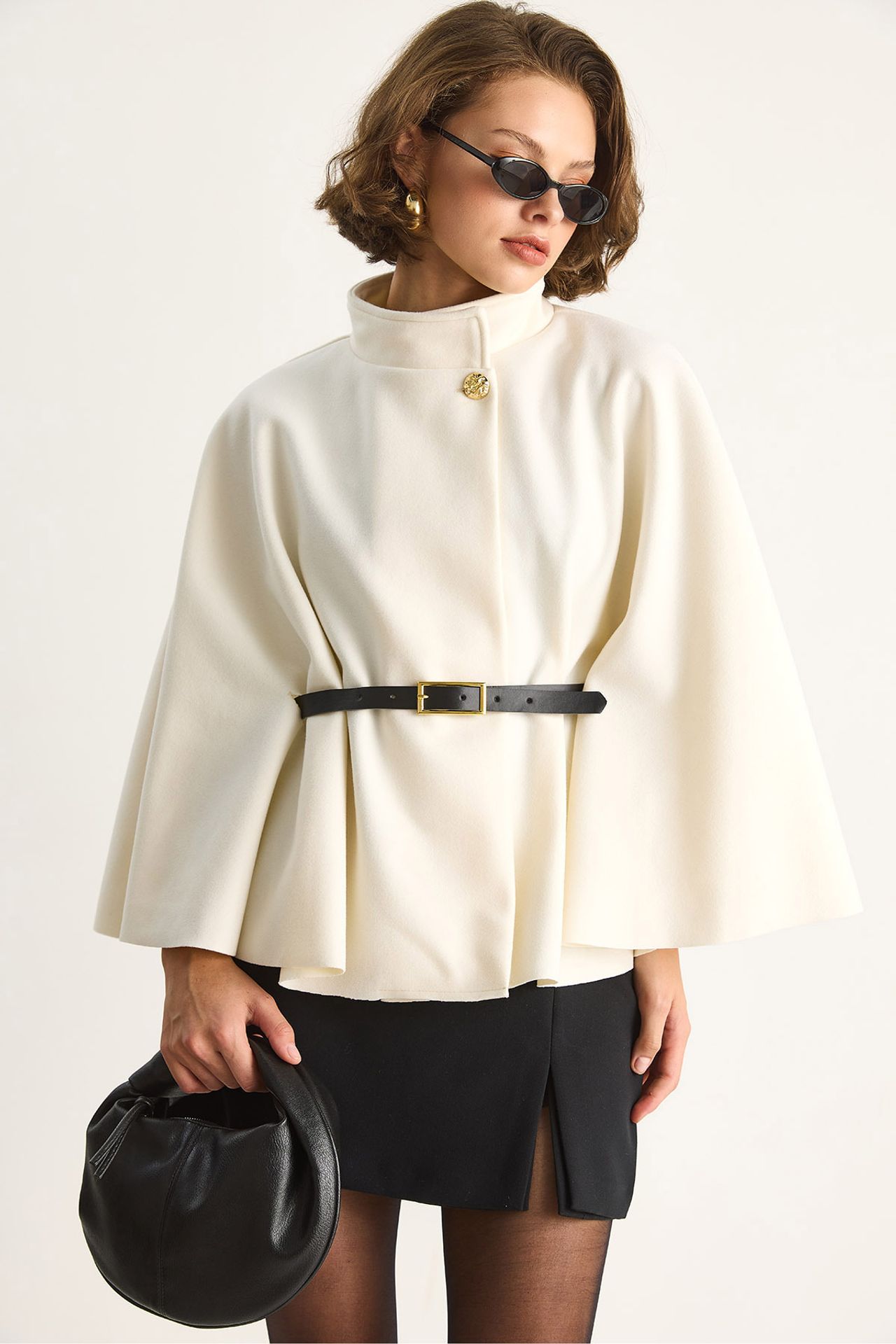 LUCCI Oversized Wool Blend Overcoat 3
