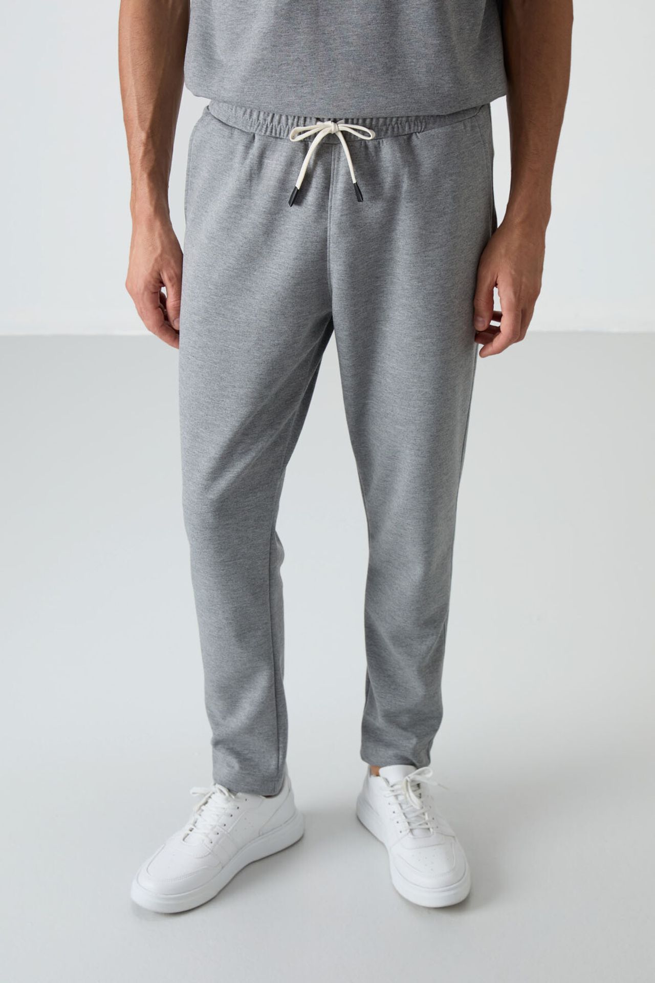 TOMMY Men's Oversized T-shirt And Pants Set 4