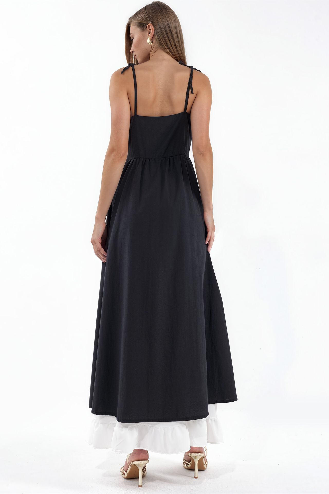 MSN Color-Blocked Square-Neck Maxi Dress 3