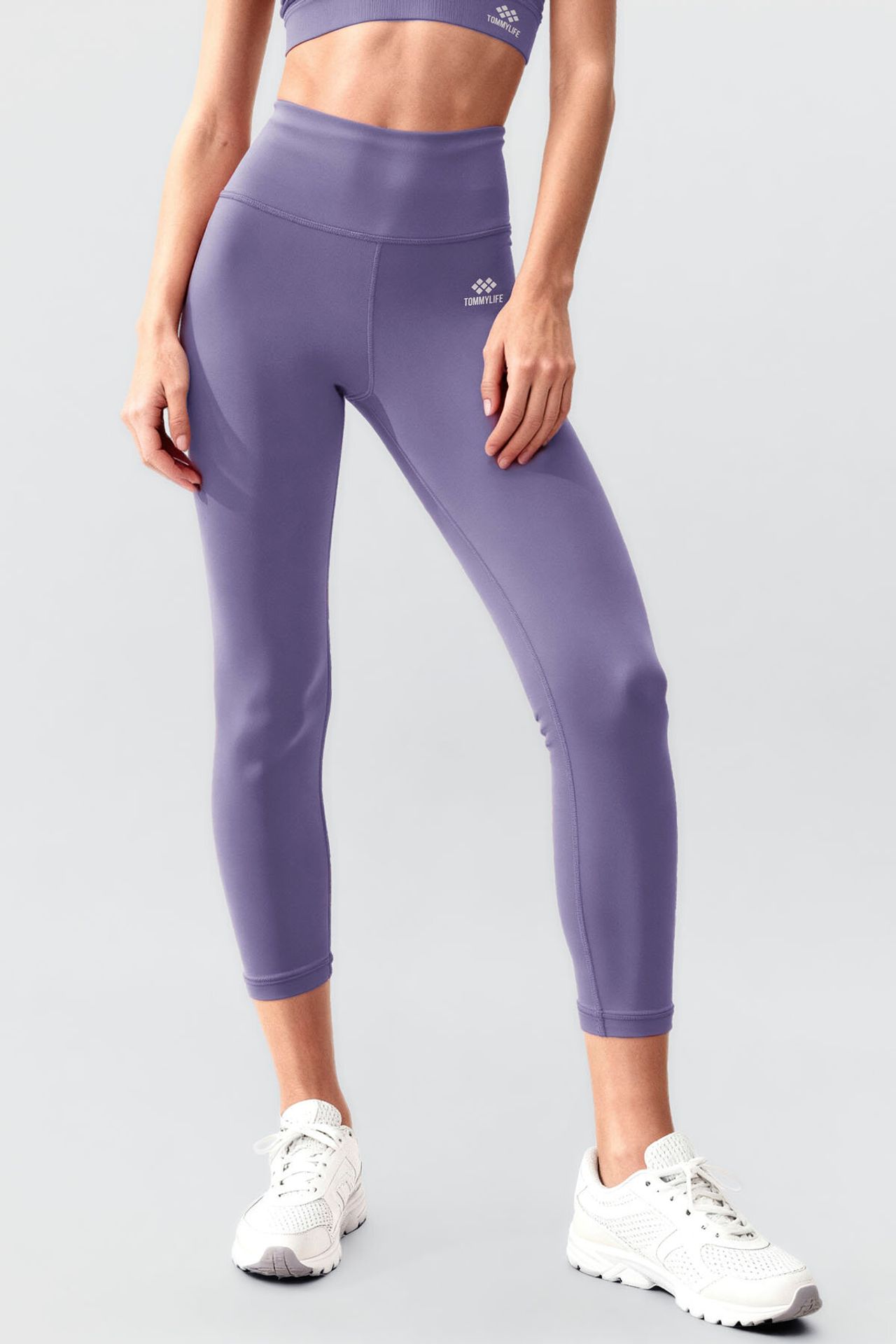 TOMMY Sleeveless Athletic Set With Leggings 5