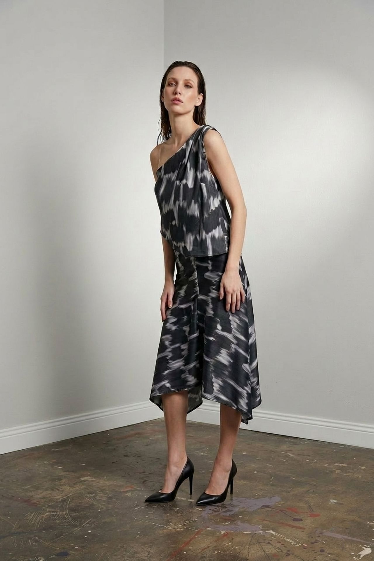 MY FASHION Asymmetrical Satin Blouse and Midi Skirt Set 5
