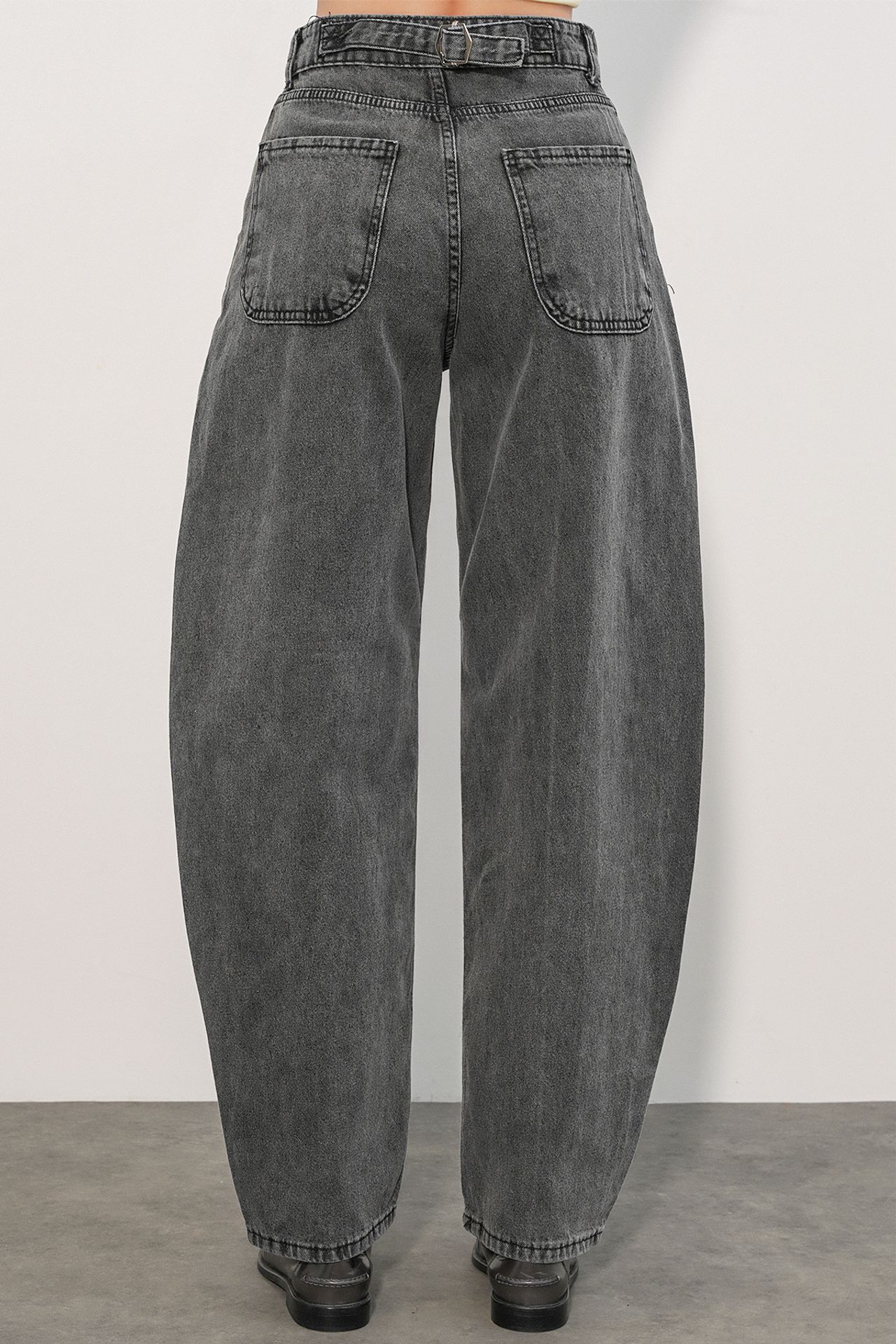 BDART Linen Blended Straight Leg Denim Jeans