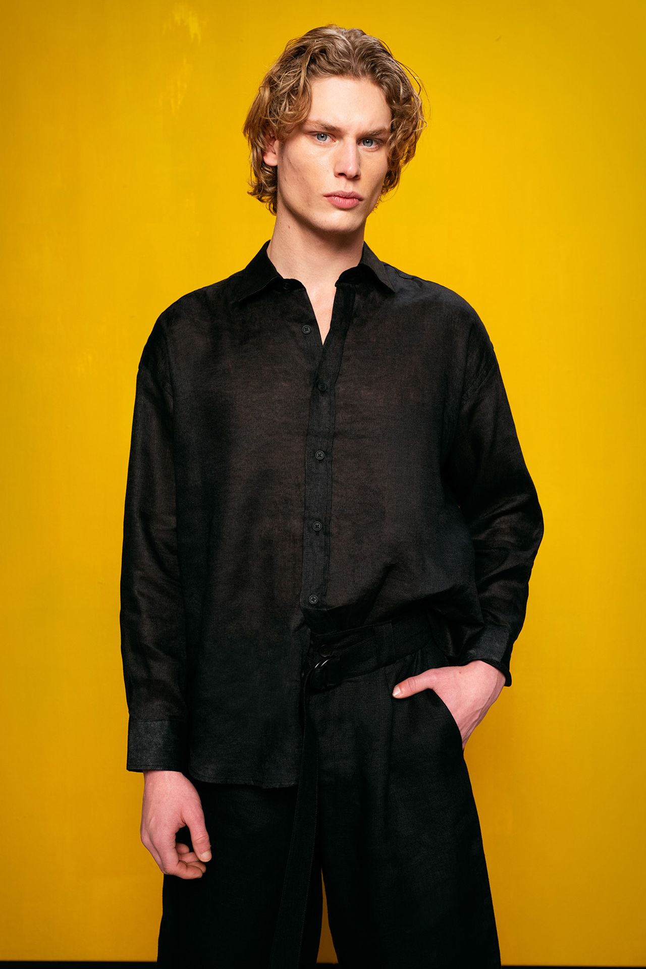 GIESTO Regular Fit Linen Shirt with Button Closure 1