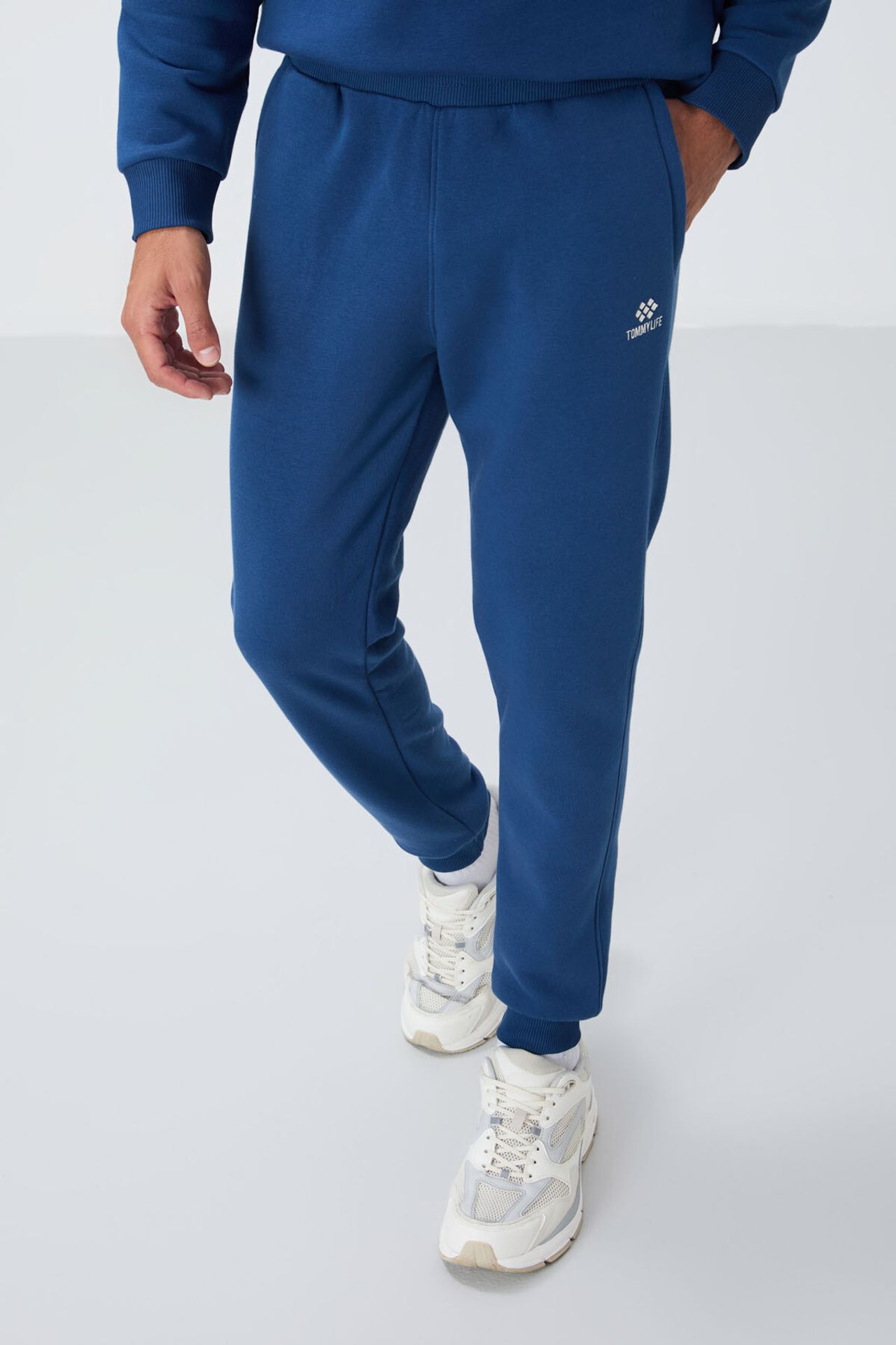 TOMMY Men's Fleece Sweatshirt And Pants Set 3