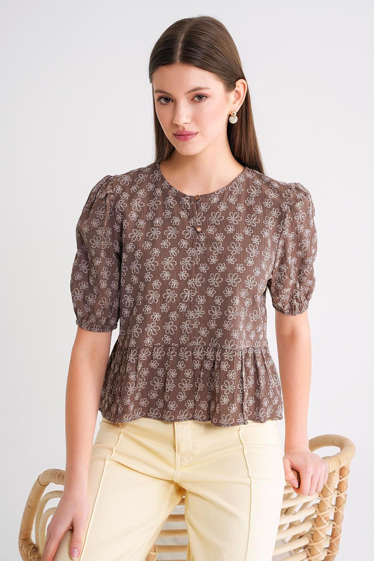 Mixray Frilly Crew Neck Blouse