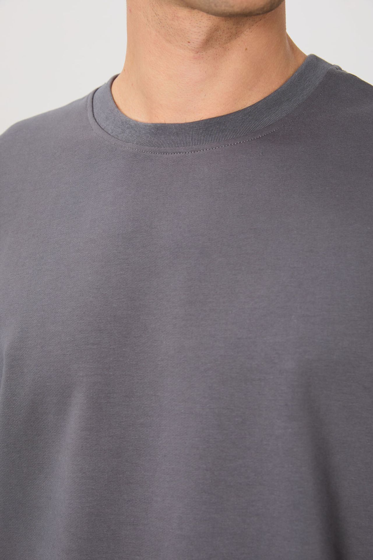 TOMMY Men's Plain Crew Neck Sweatshirt 4