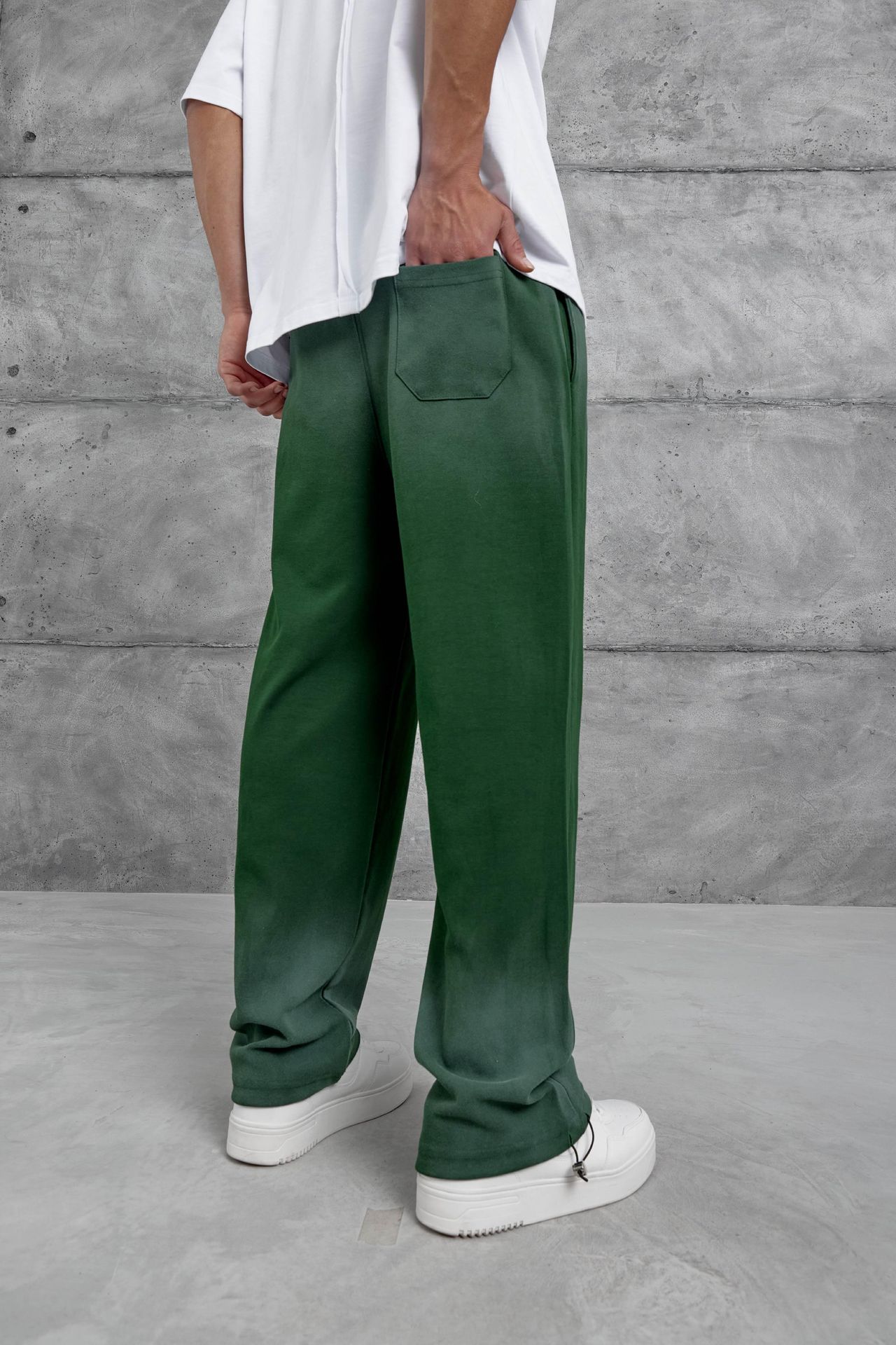 NOMARC Metin Baskılı Düz Paça Jogger Pantolon 4