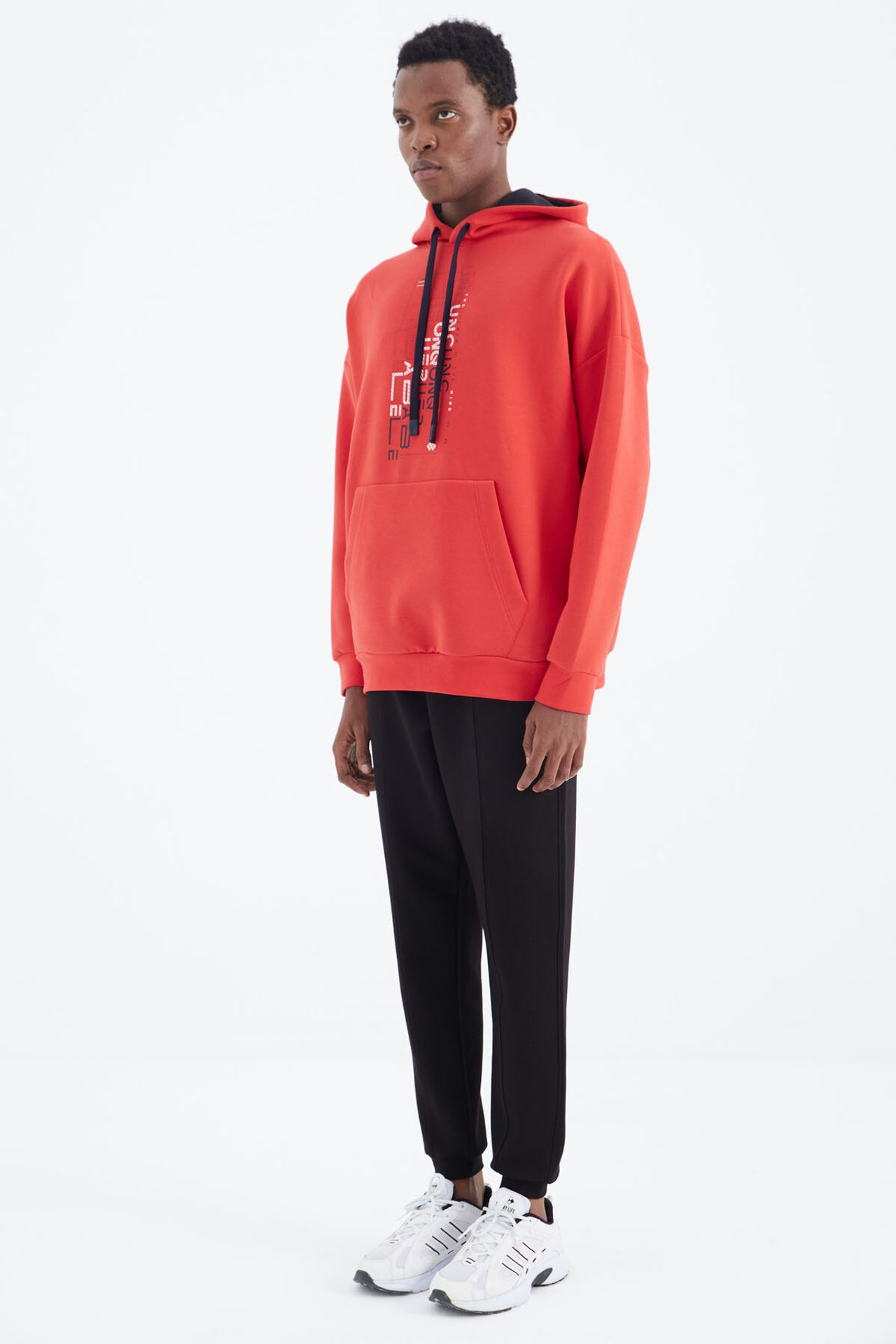 TOMMY Men's Regular-Fit 3-Thread Fleece Sweatpants 6