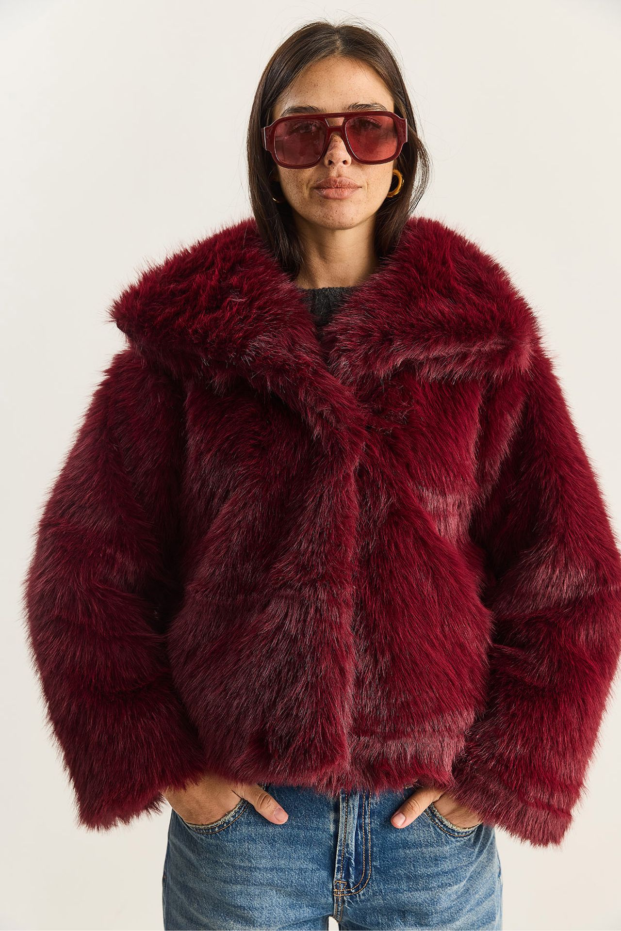 LUCCI Oversize Faux Fur Coat 6