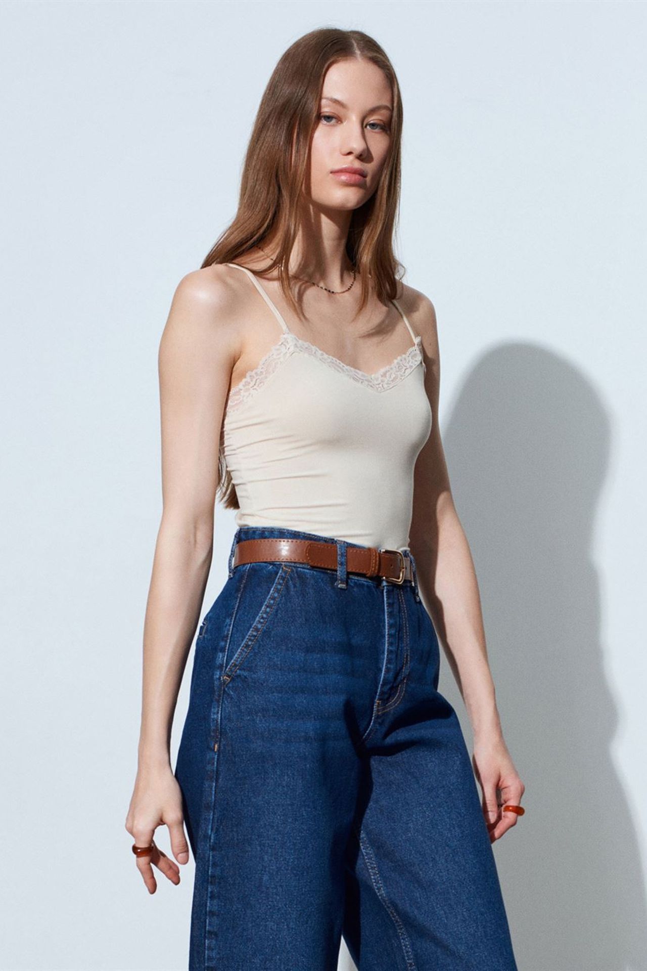 DILVIN Slim Fit Sleeveless V-Neck Cami Blouse 1