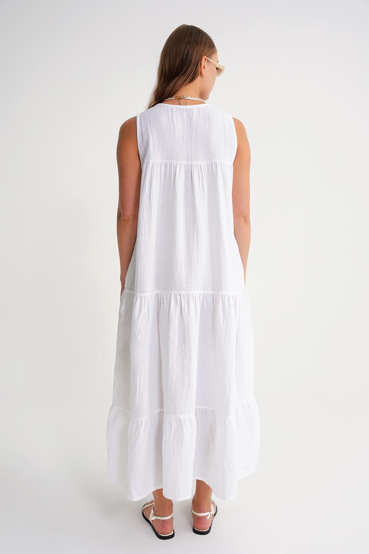 Mixray Sleeveless V-Neck Muslin Midi Dress with Pockets 6
