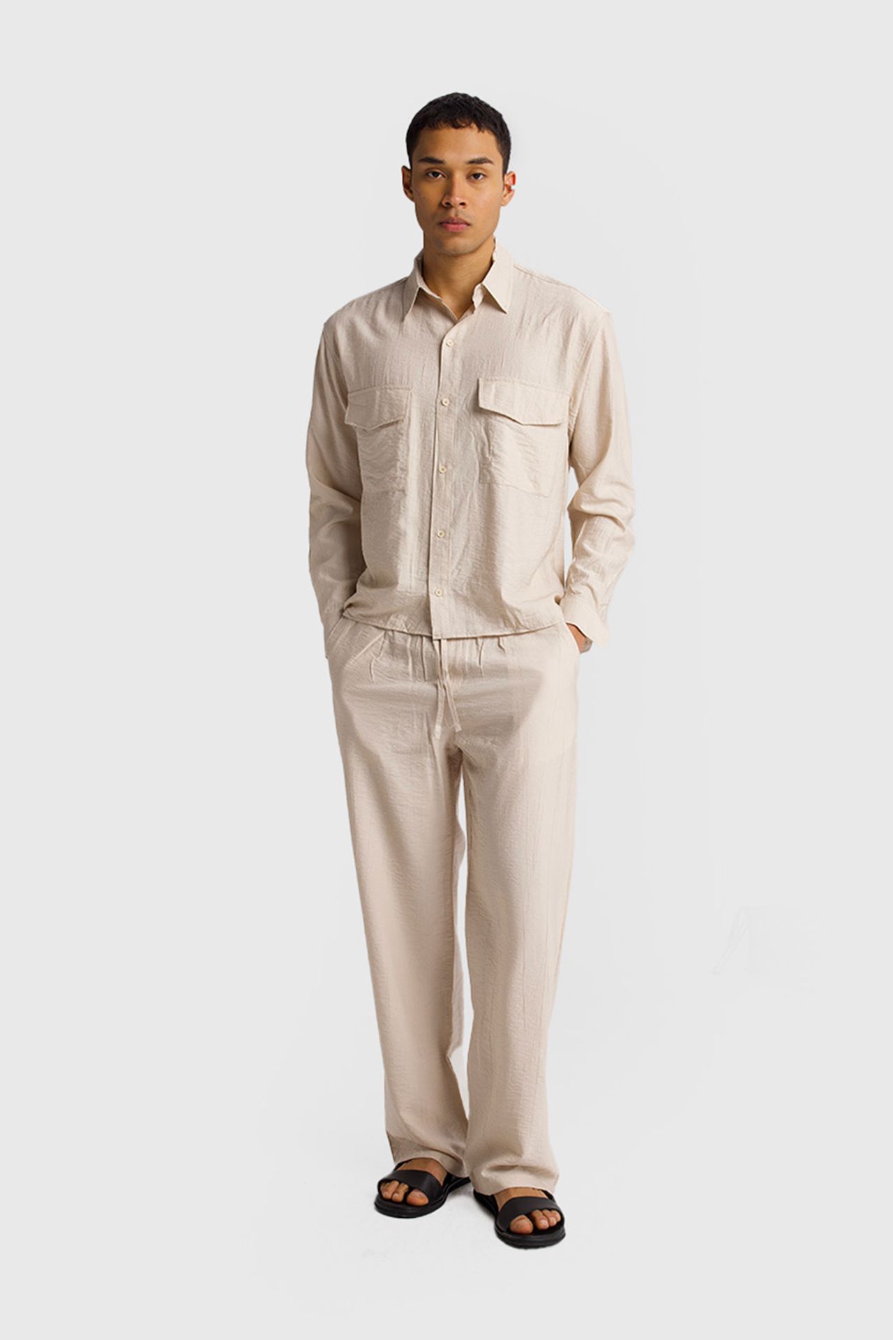 GIESTO Long Sleeve Button-Up Shirt with Pocket 2
