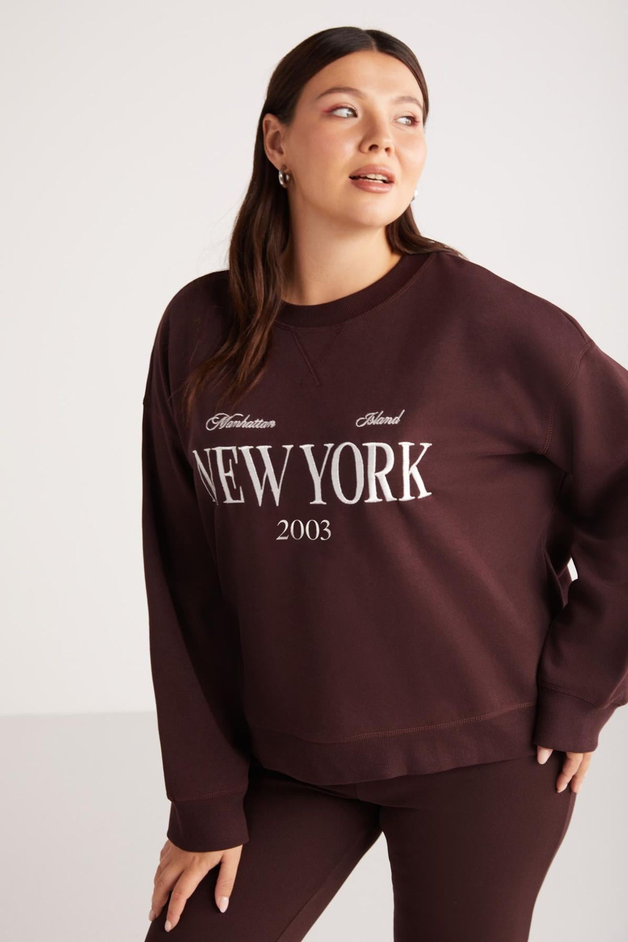 ETHIQUET Printed Crew Neck Sweatshirt 2