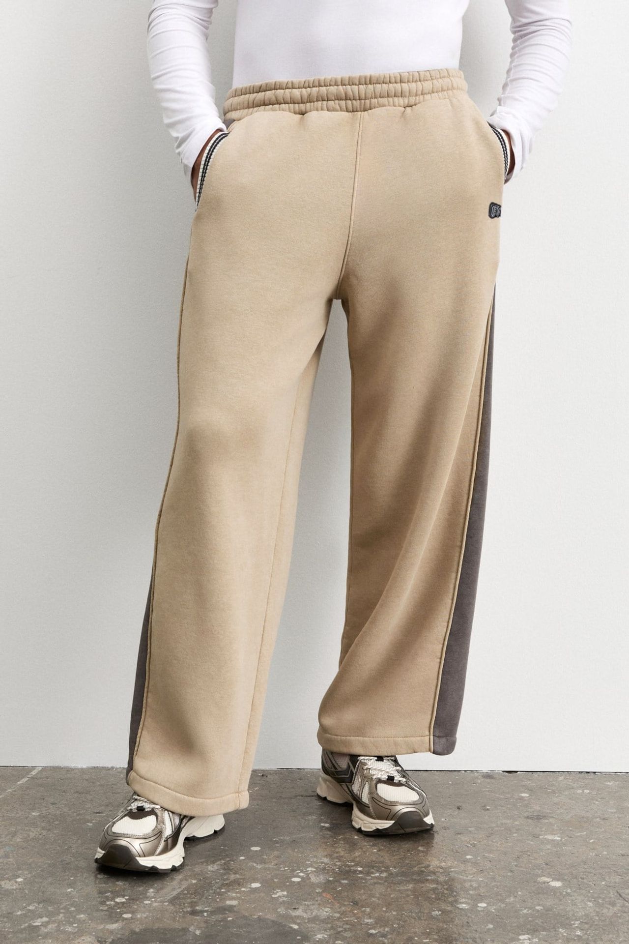 GRIMELANGE Straight-Leg Pull-On Pants 1
