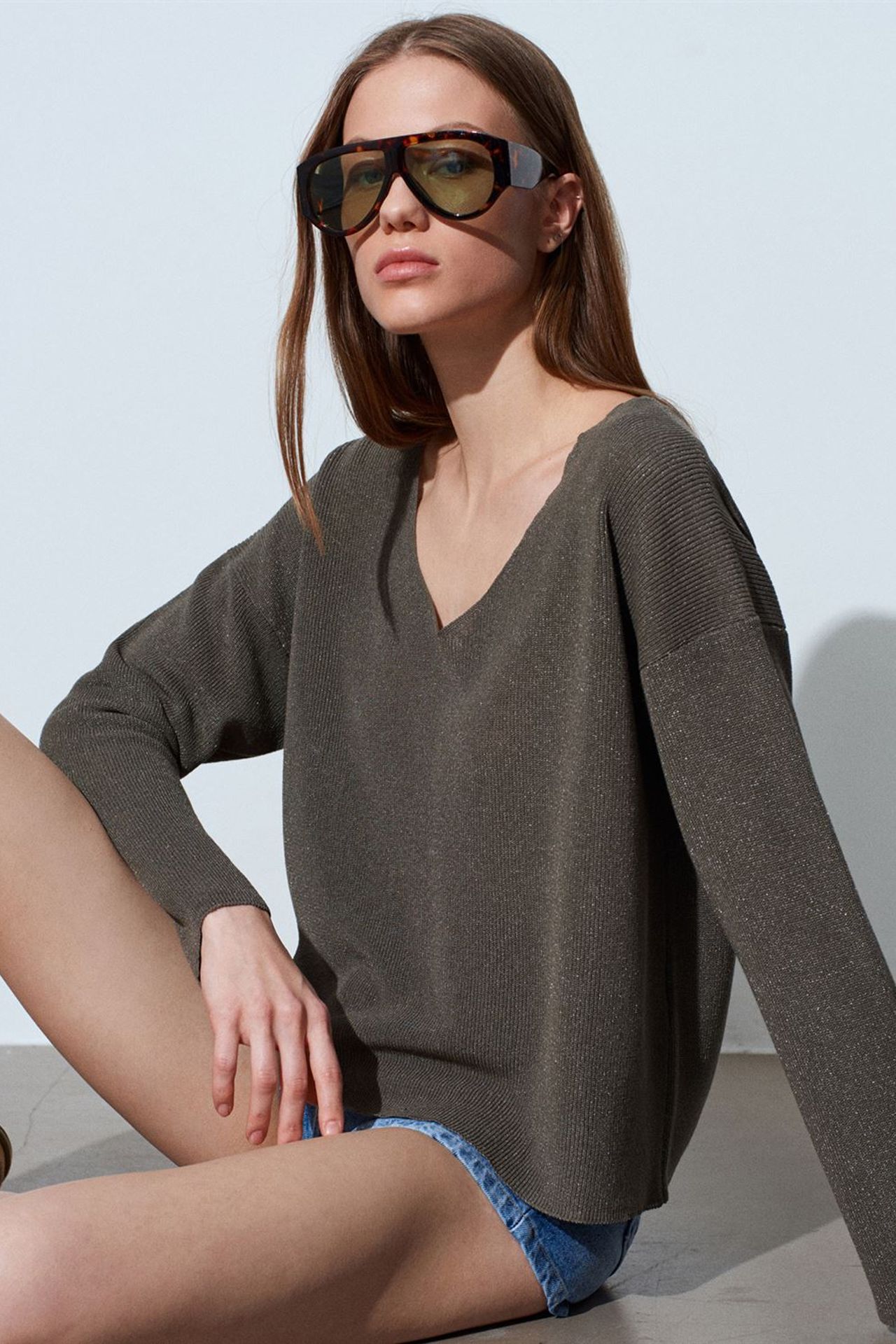 DILVIN Women's V-neck Ribbed Knit Sweater 1