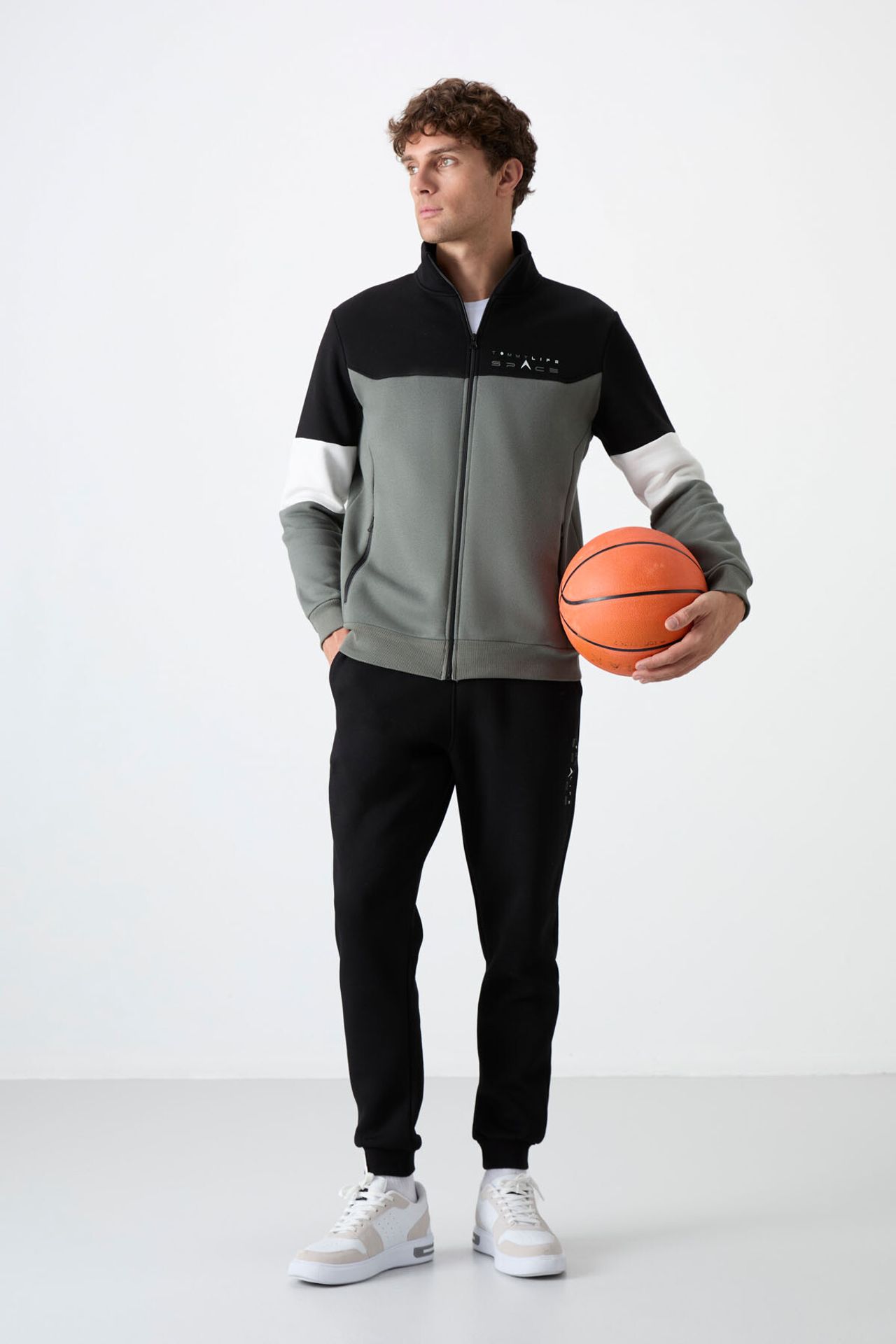 TOMMY Men's Color-Blocked Zip Sweatshirt And Pants Set 2