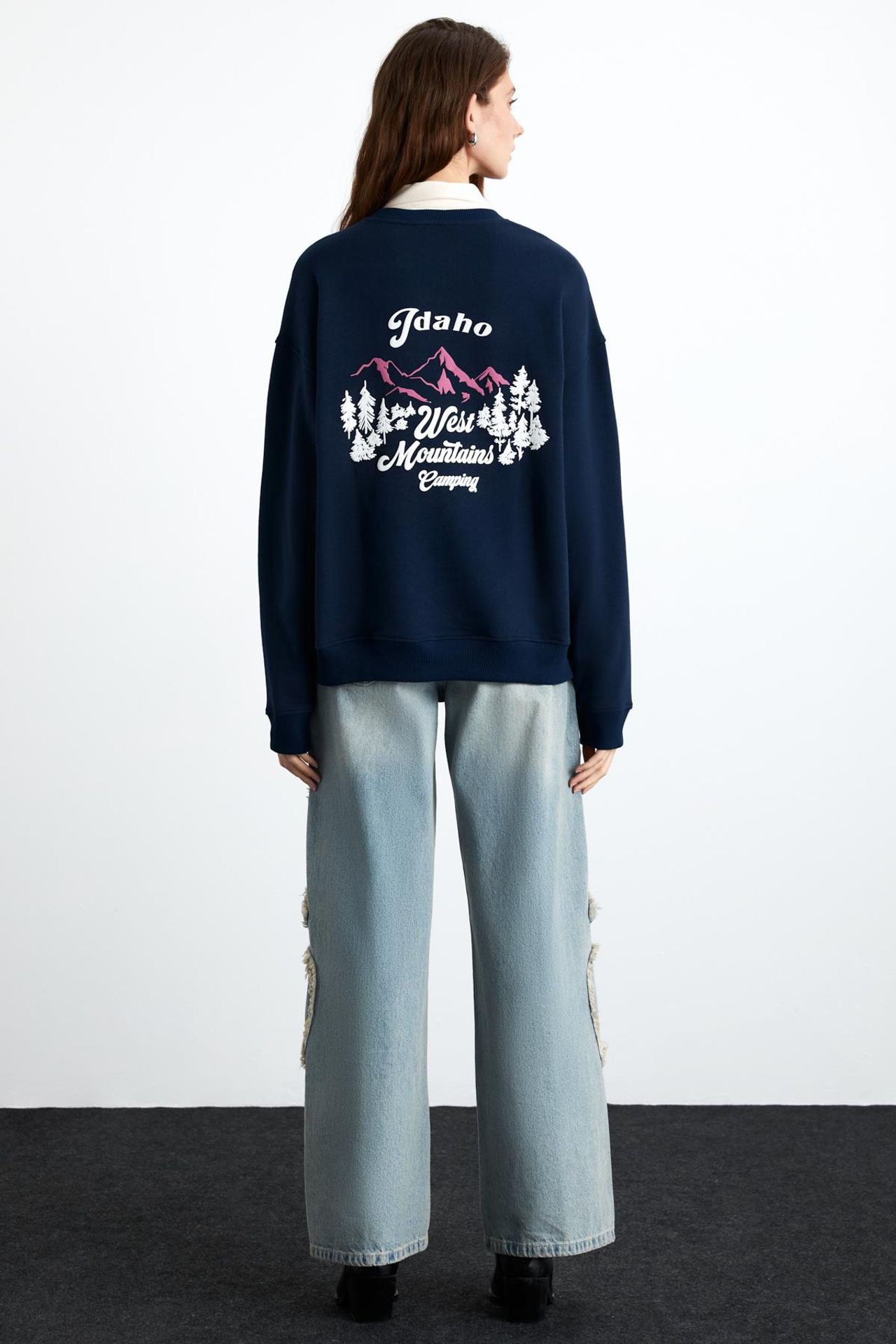 GRIMELANGE Oversized Crew Neck Text Jumper 5