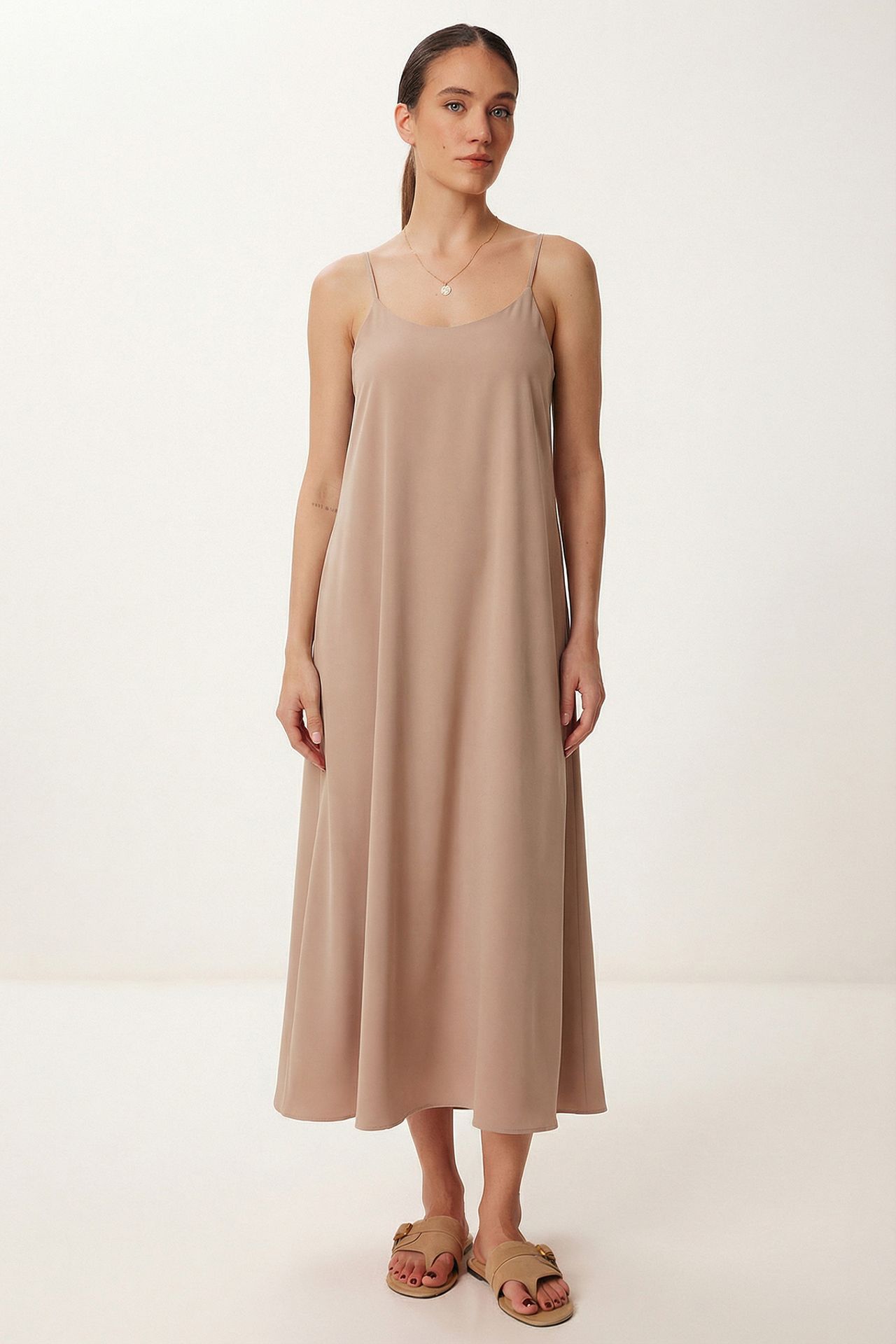 ISTANBUL Loose Fit Midi Dress with U Collar 2