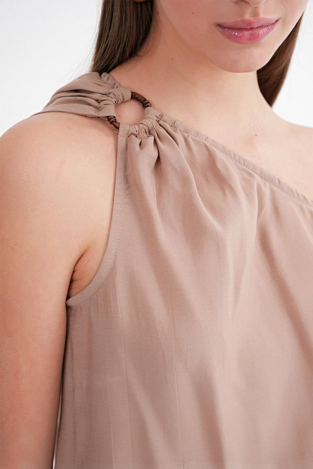 Mixray Asymmetrical Collar Accessory Detailed Top 5