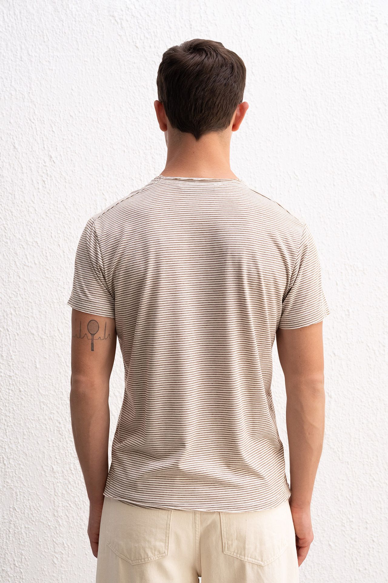 GIESTO Striped Crew Neck T-Shirt with Embroidery 5