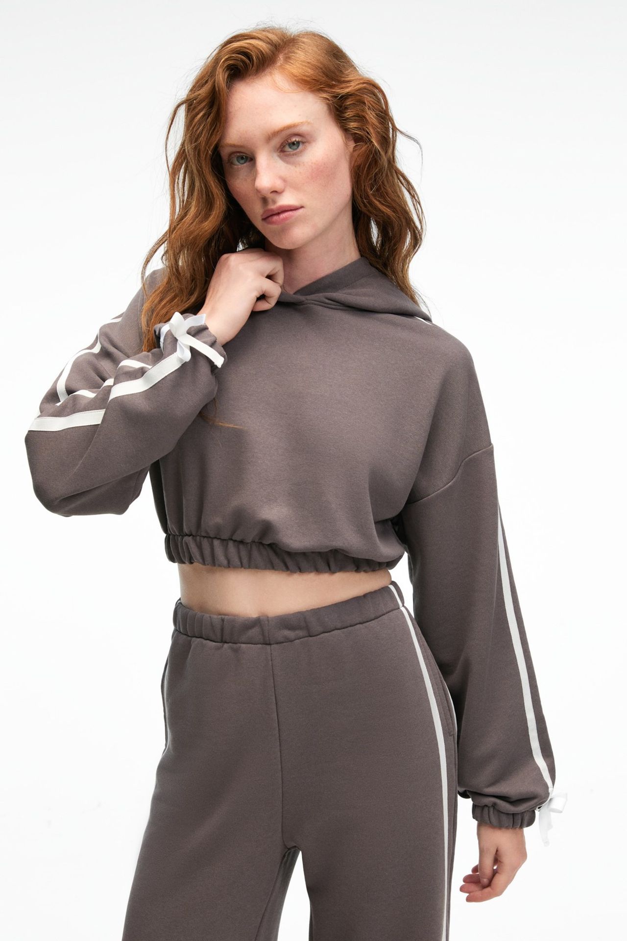 ETHIQUET Regular Fit Crew Neck Sweatshirt 5