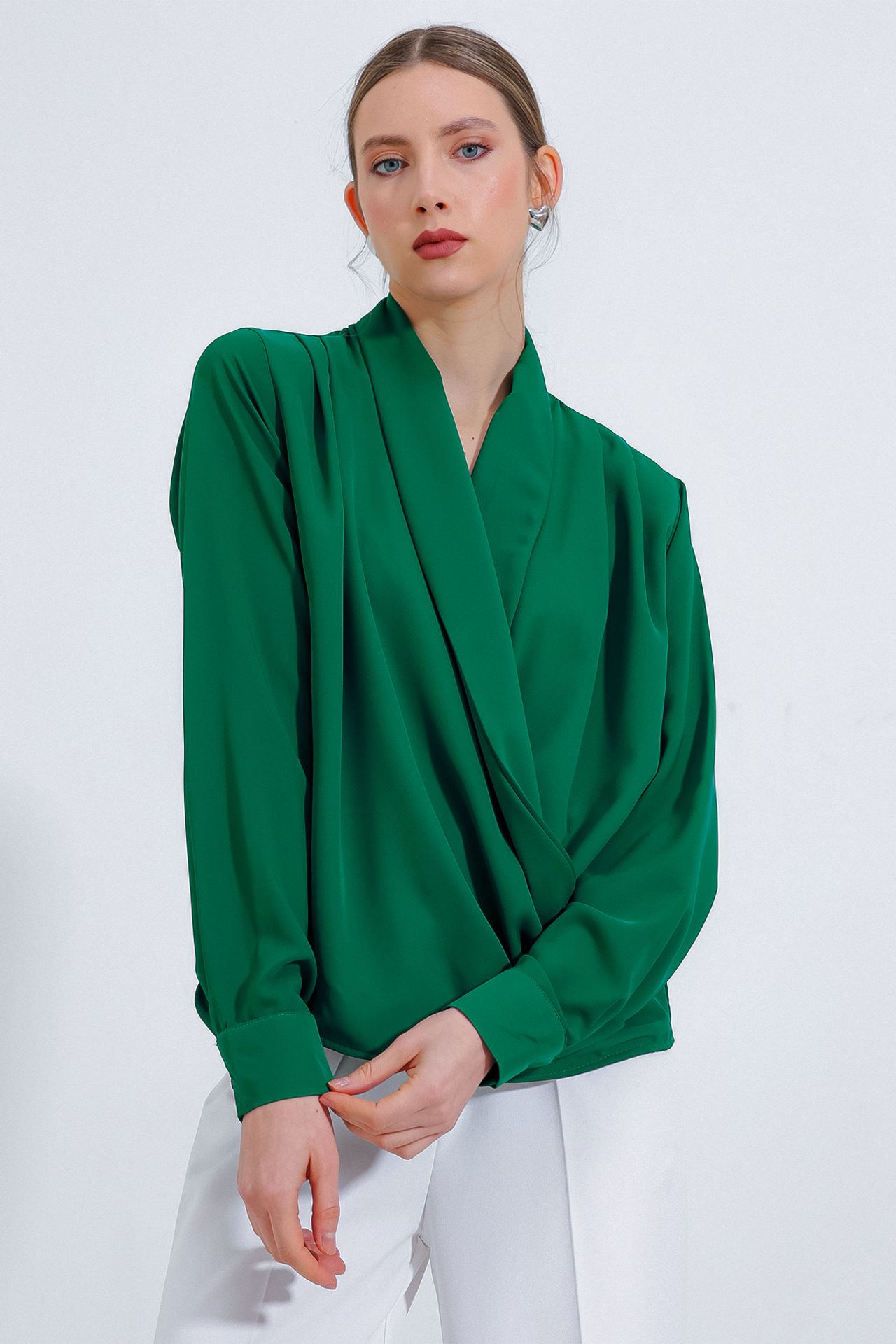 BDART Shawl Collar Loose Fit Blouse 3