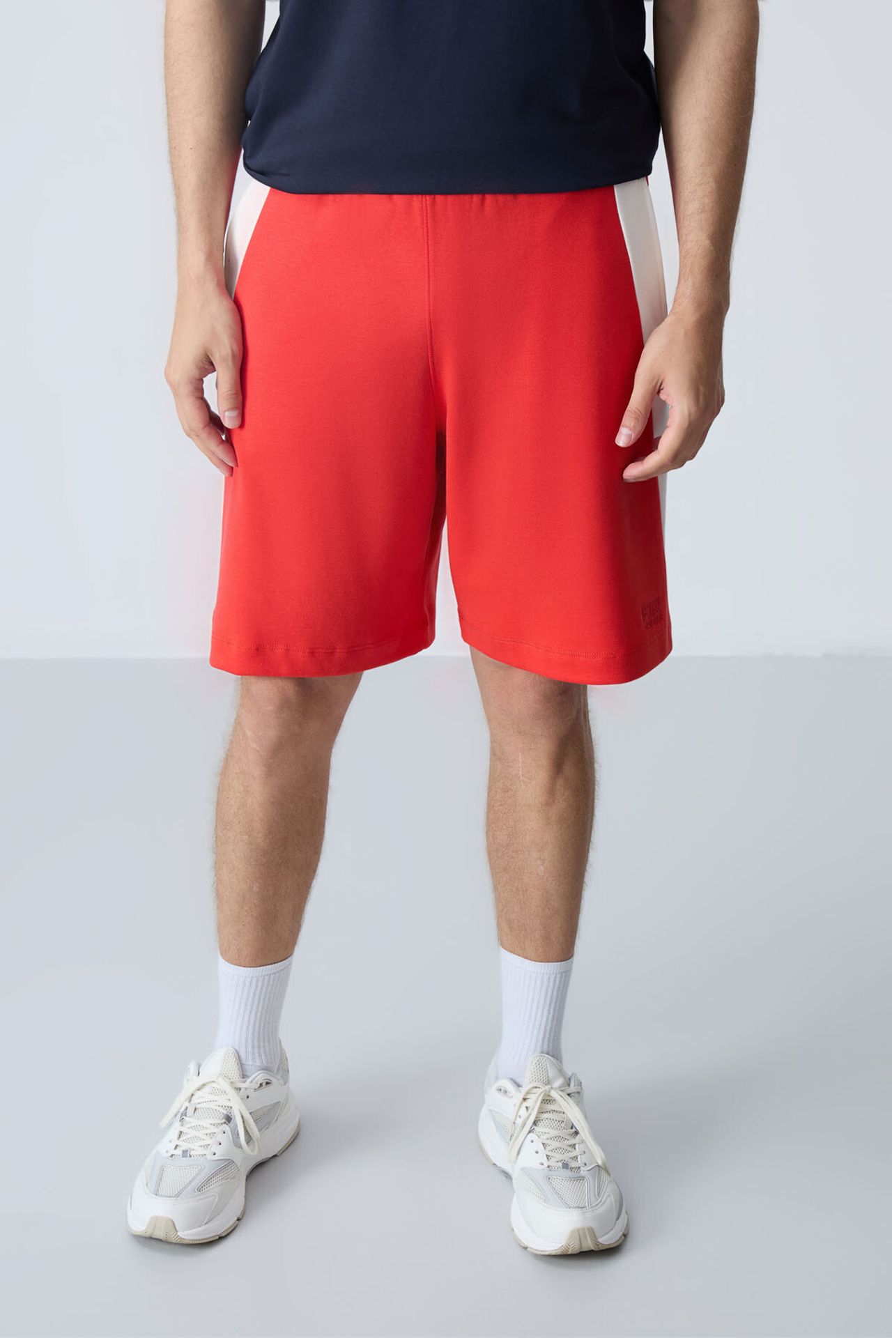 TOMMY Men's Cotton Blend Sweat Shorts 4