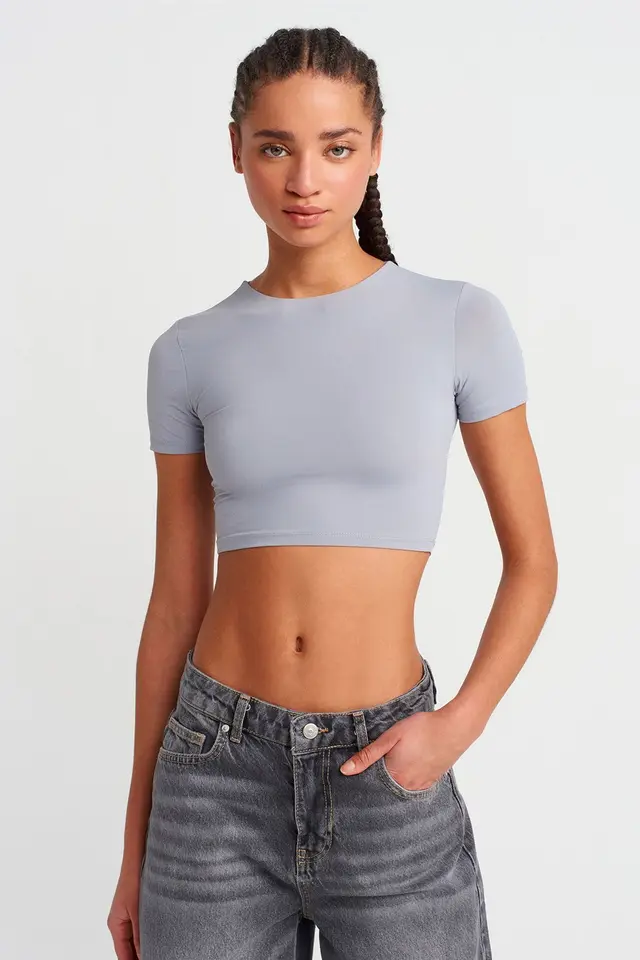 DILVIN Women’s Slim Fit Crop T-Shirt