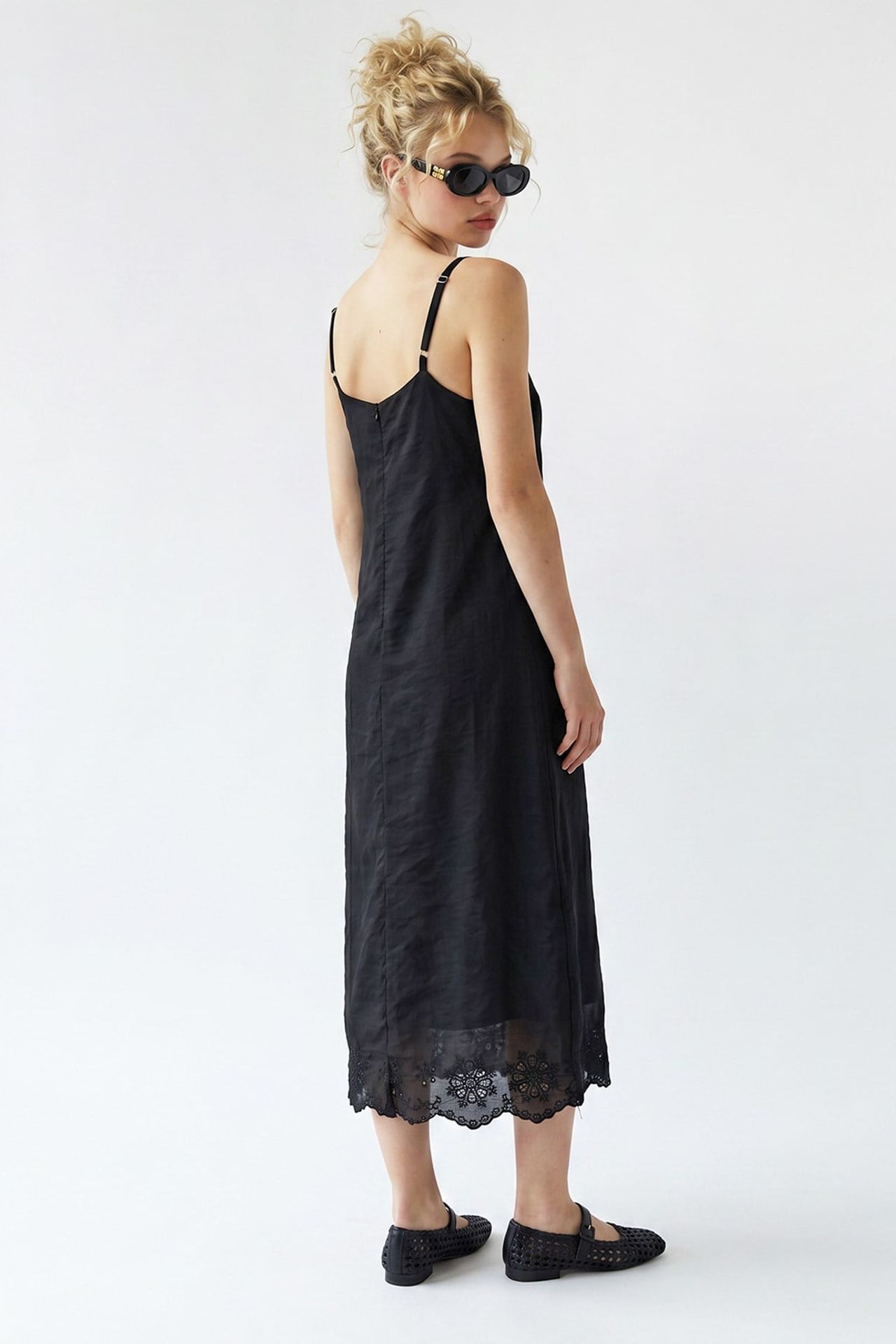 MIXRAY Embroidered A-Line Midi Slip Dress 4