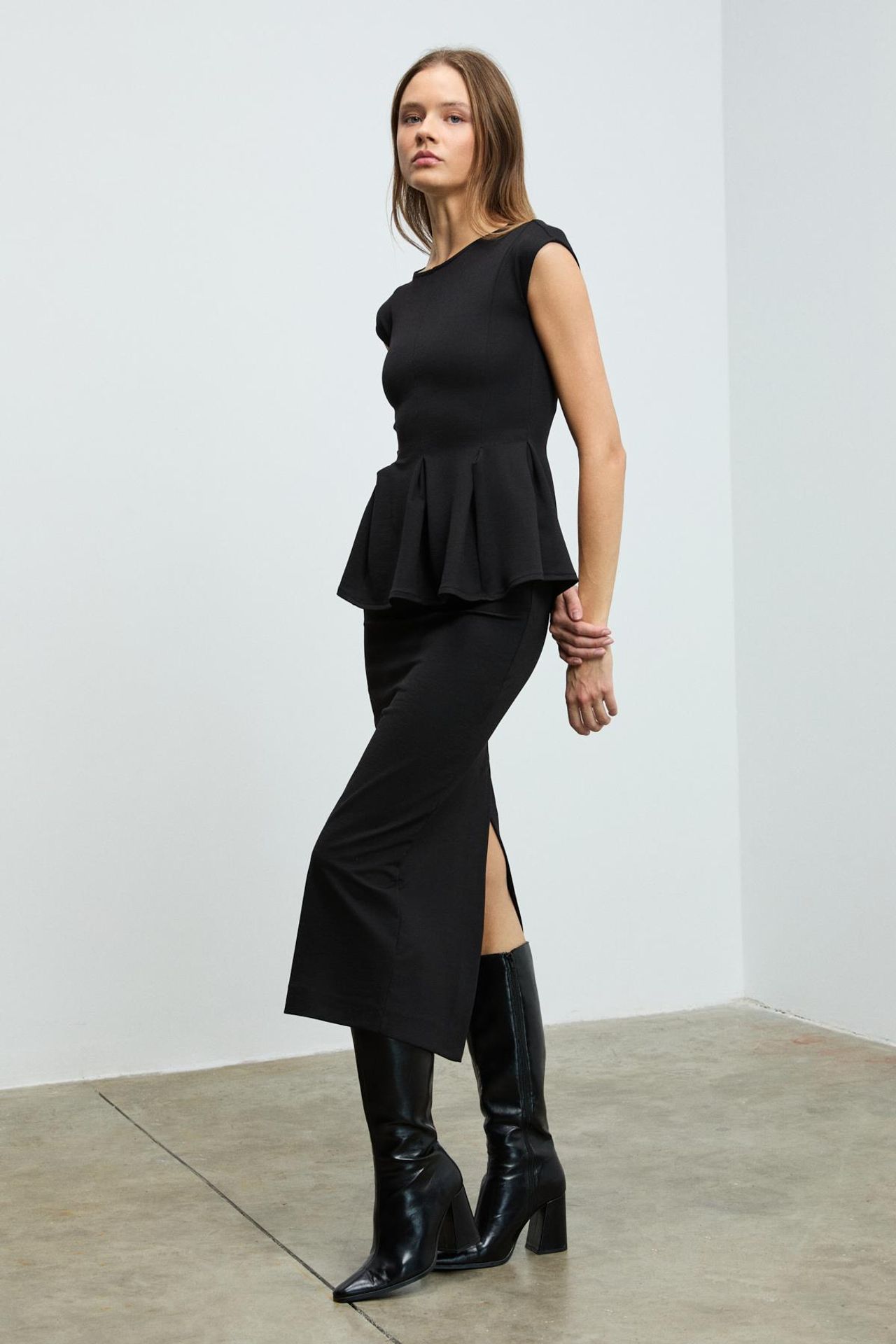 GRIMELANGE Mid Waist Midi Pencil Skirt 3