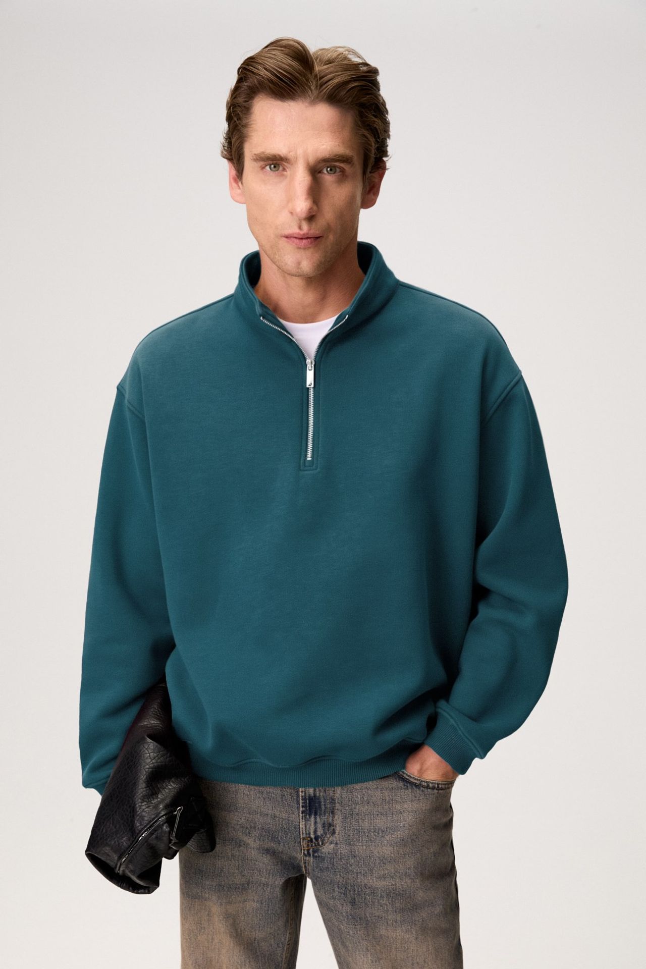 GRIMELANGE Long Sleeve Crew Neck Sweatshirt 1