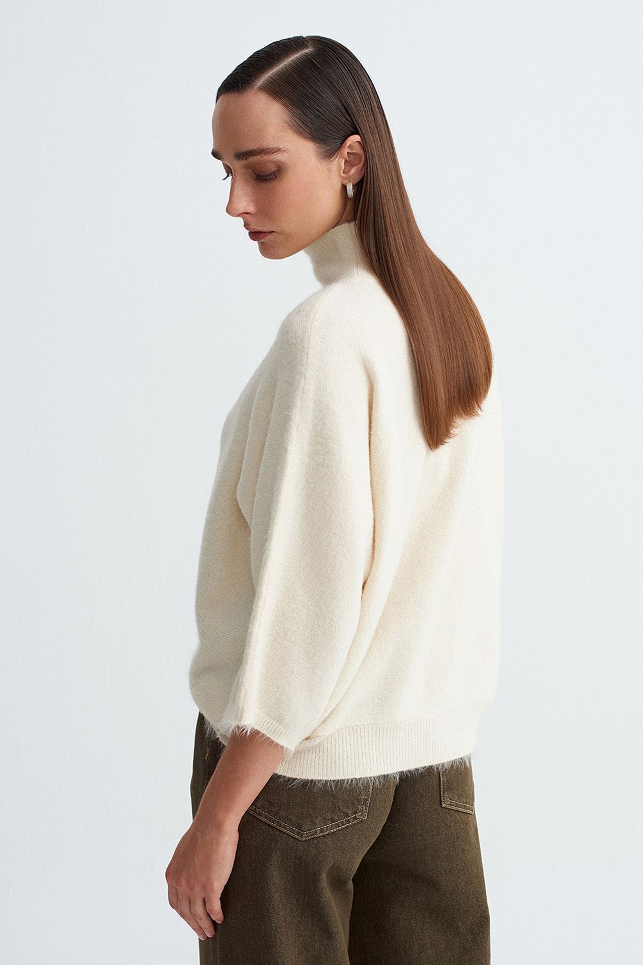 DILVIN Women's Wool-Blend Sweater 2