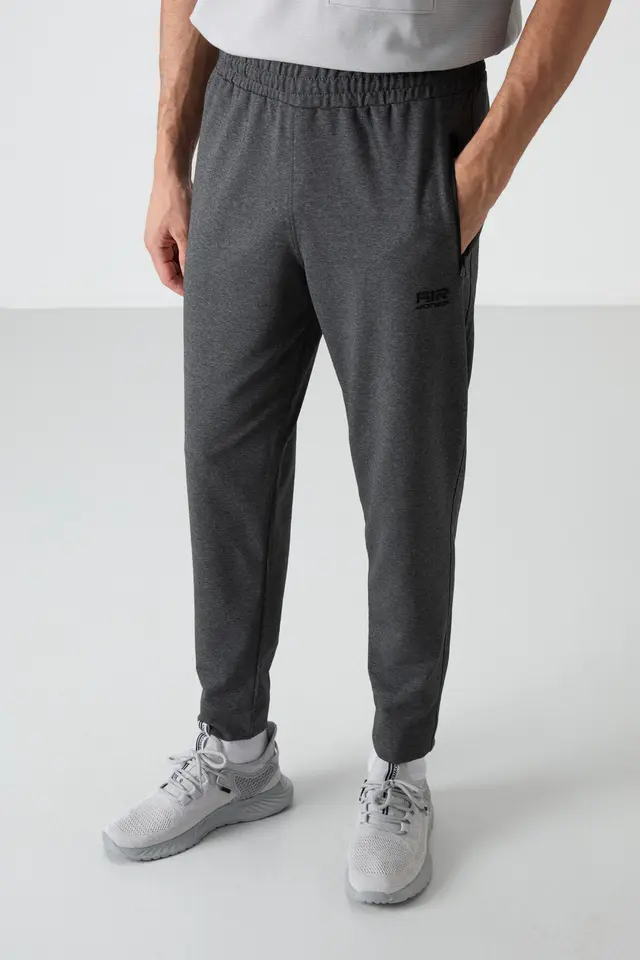 TOMMY Men's Solid Jogger Sweatpants