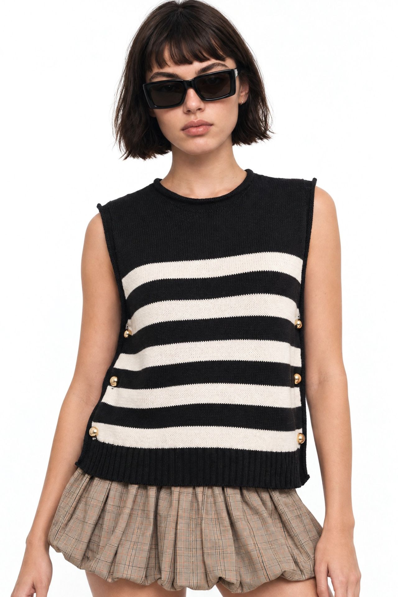 MIXRAY Striped Knit Top with Button Detail 1