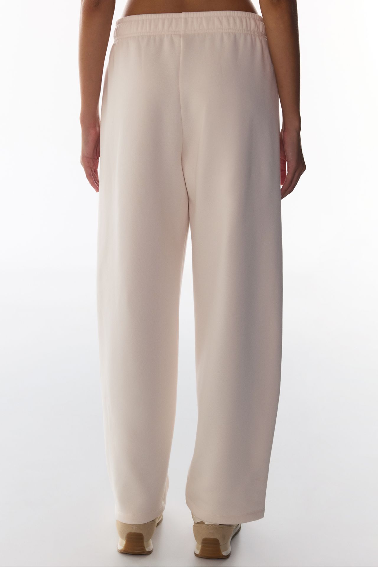 PENTI Cambridge Balloon Fit Sweatpants 4