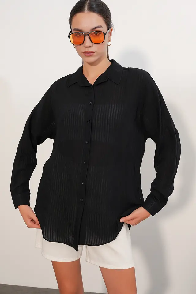 BDART Women's Shirt