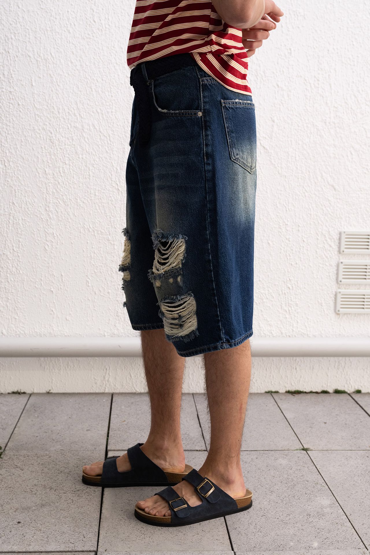 GIESTO Destroyed Denim Wide Leg Midi Shorts 4