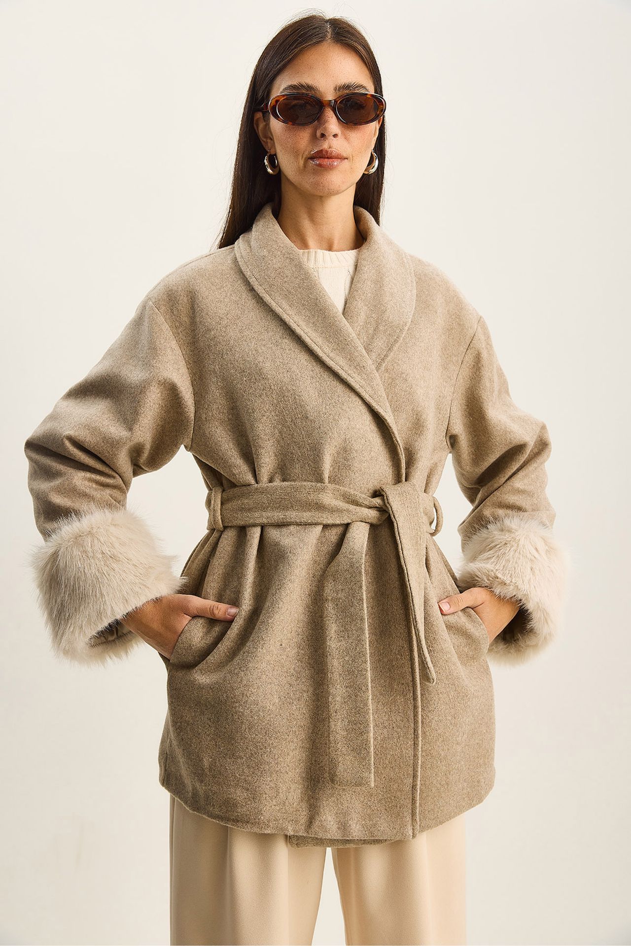Oversized Shawl Collar Felt Jacket with Faux Fur Cuffs 2