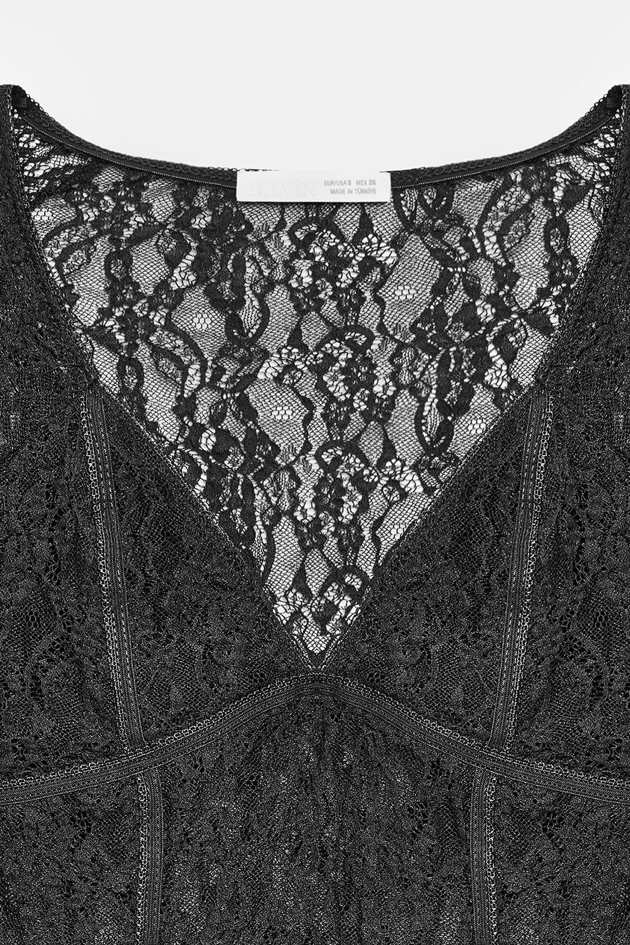 DILVIN Women’s Lace V-neck Long-sleeve Top 7