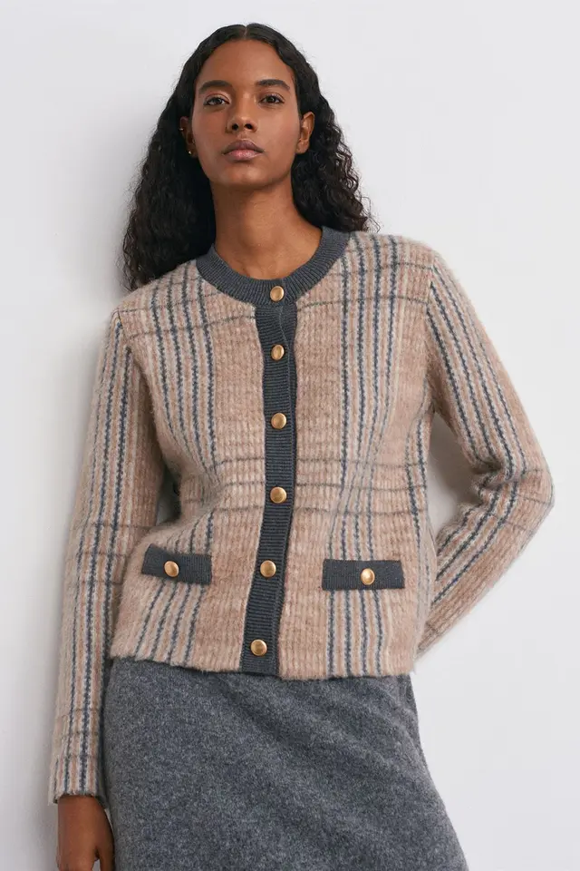 DILVIN Plaid Jacquard Crew Neck Cardigan