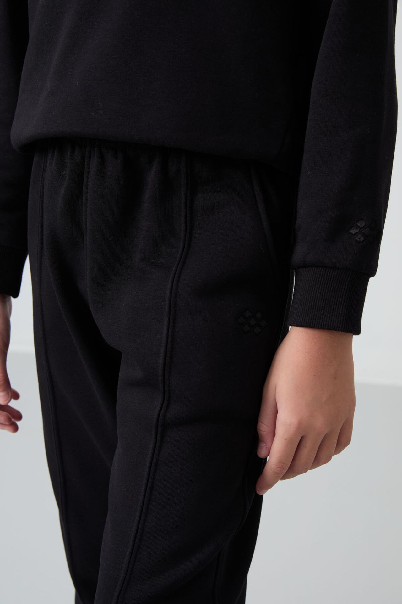 TOMMY Long Crew Neck Tracksuit Set 4