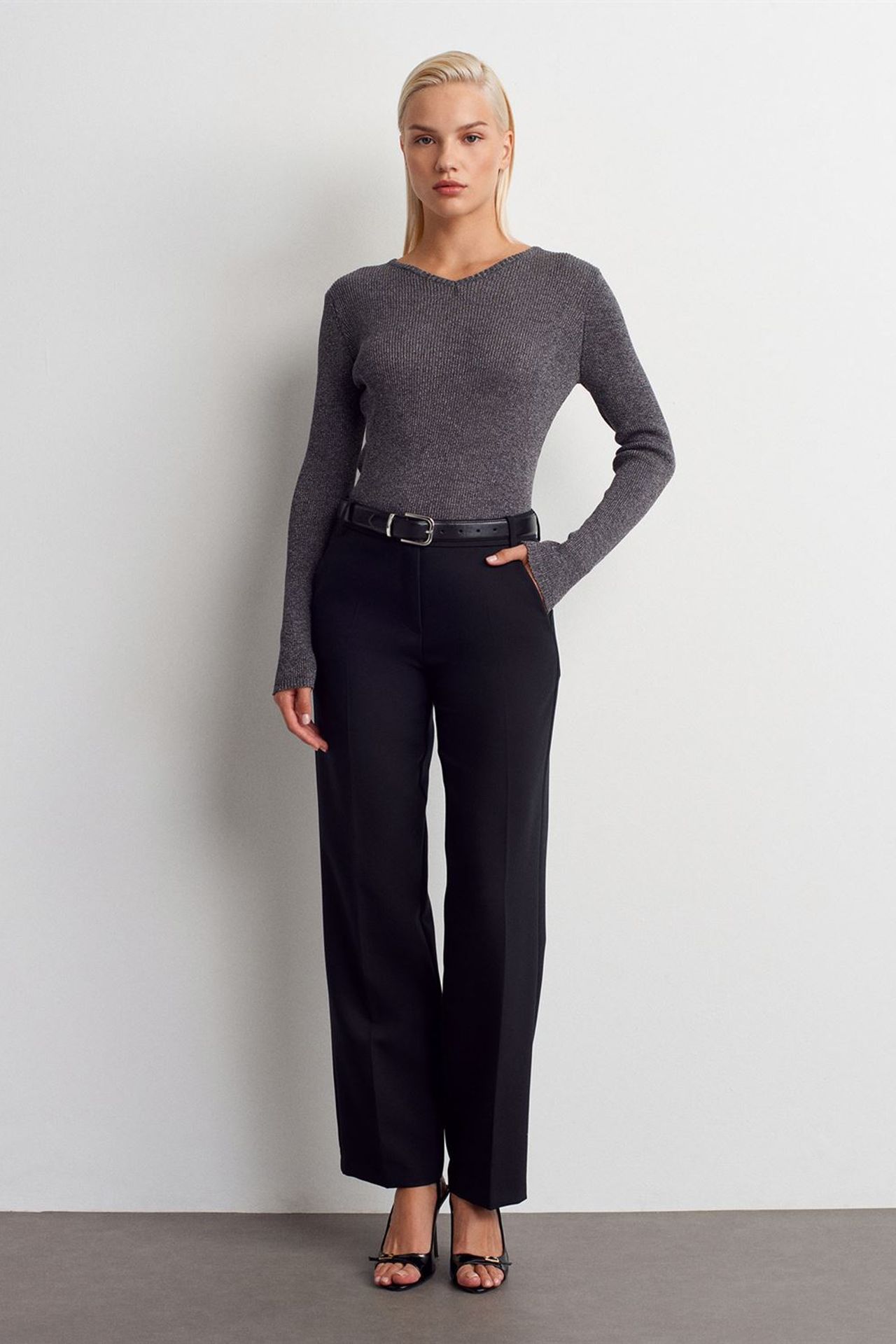 DILVIN Kadın Slim Fit V Yaka Fitilli Kazak 5