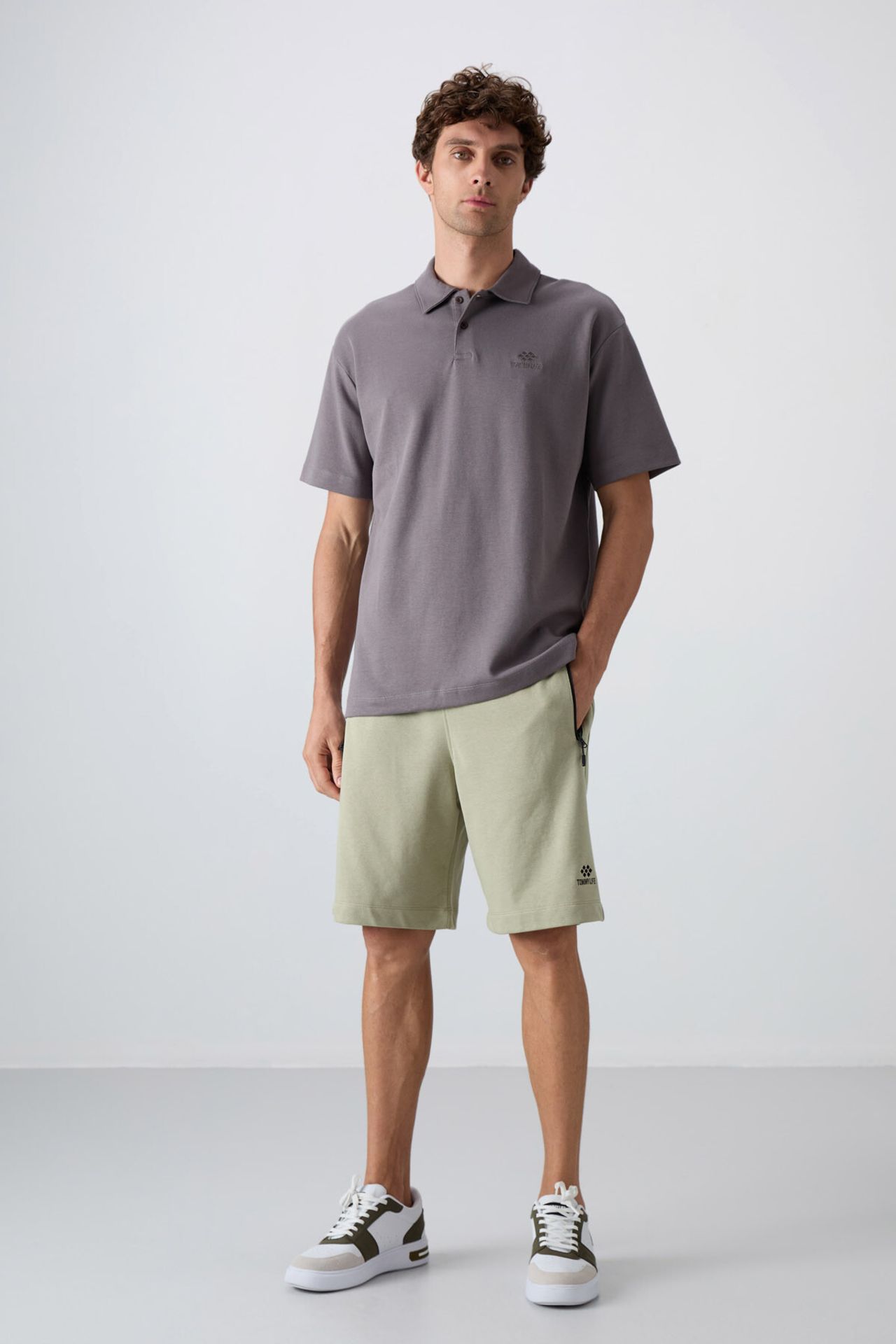 TOMMY Men's Oversized Polo T-Shirt 2