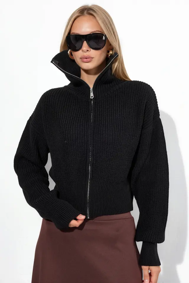 VIORNA Women’s Cropped Ribbed Zip Cardigan