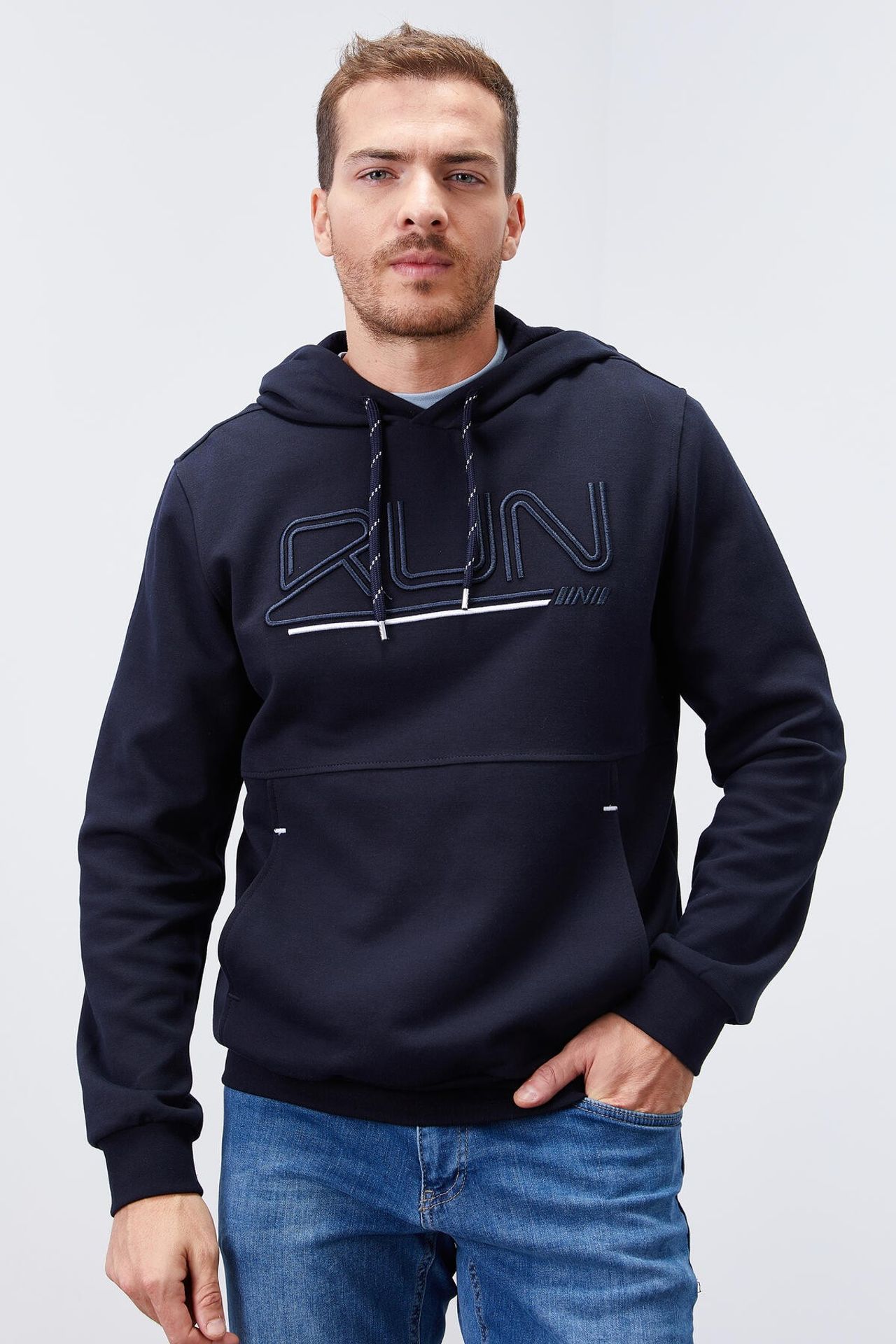 TOMMY Men's Logo Printed Hooded Sweatshirt 5