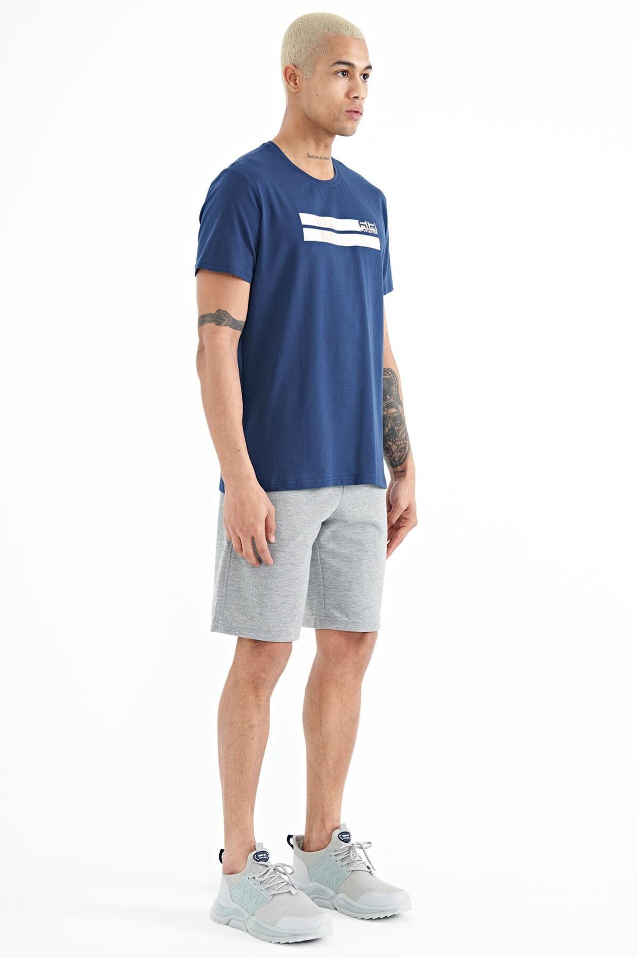 TOMMY Men's Printed Fleece Sweat Shorts 6