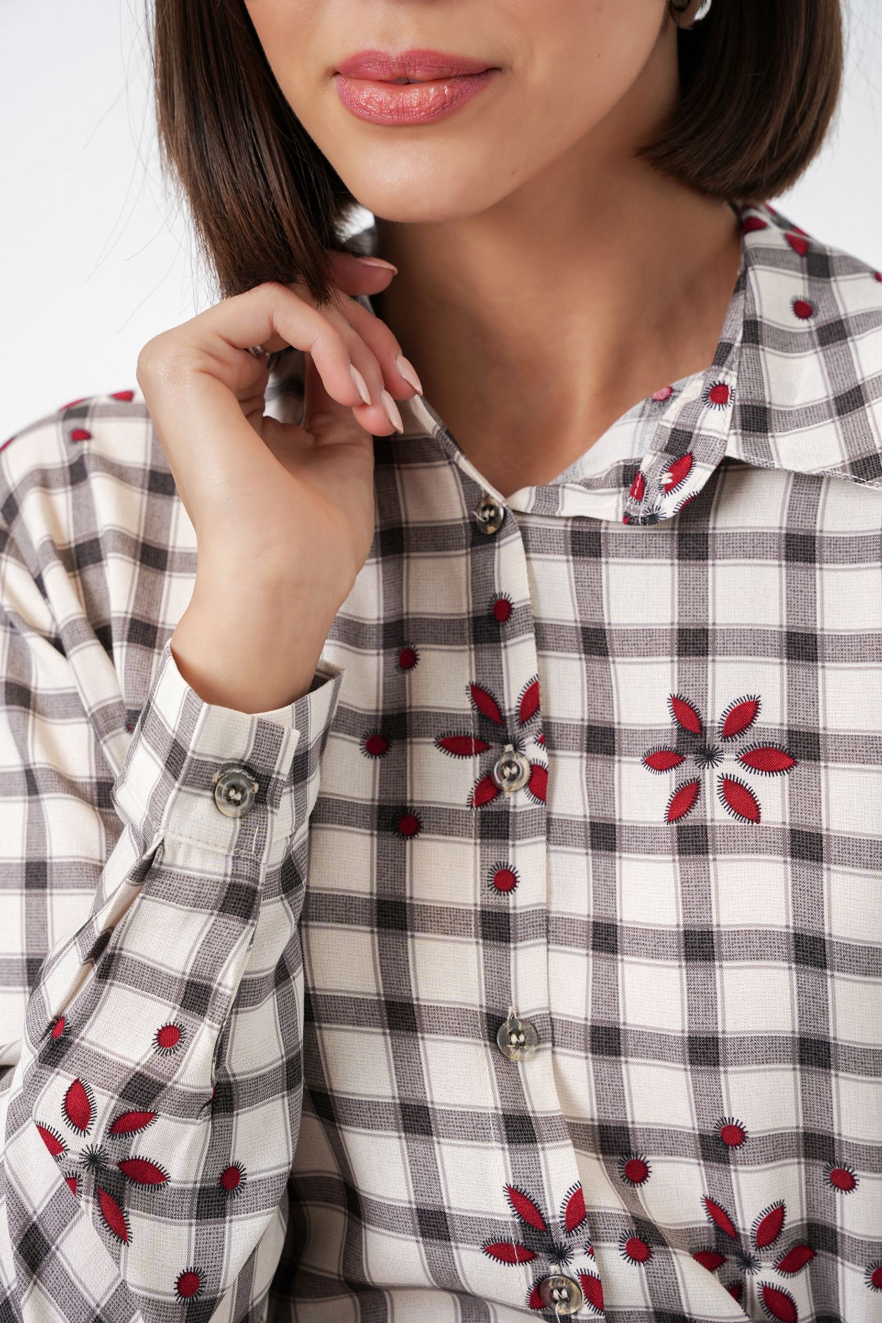 BDART Plaid Button-up Shirt with Shirt Collar 4