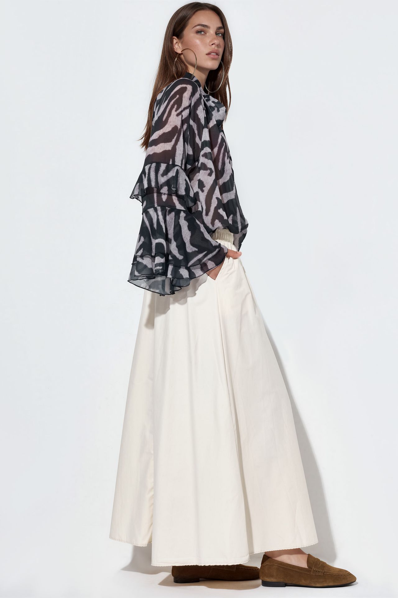 BUSEM Elastic Waist Midi Skirt with Pockets